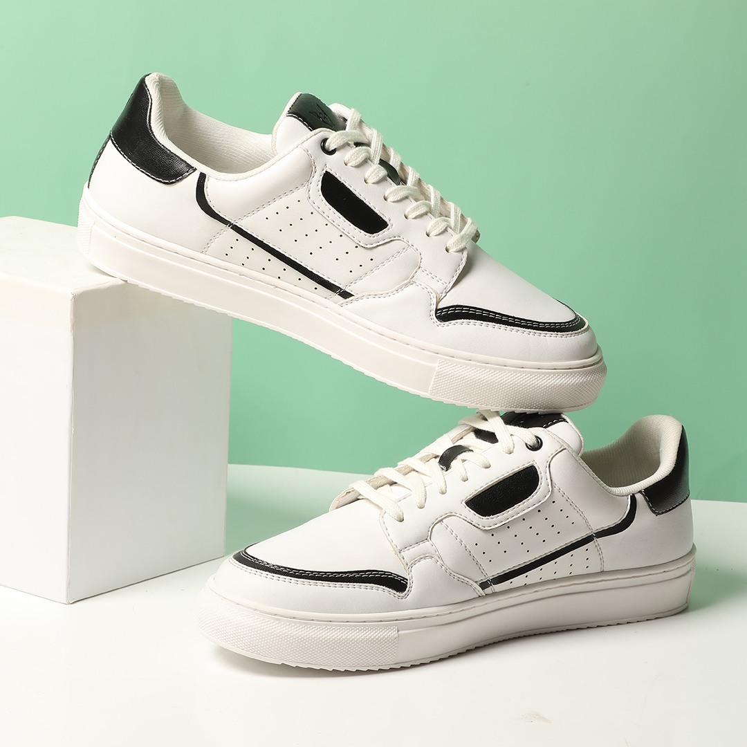 The Aldor White & Black Men Casual Sneaker V8 By Ruosh