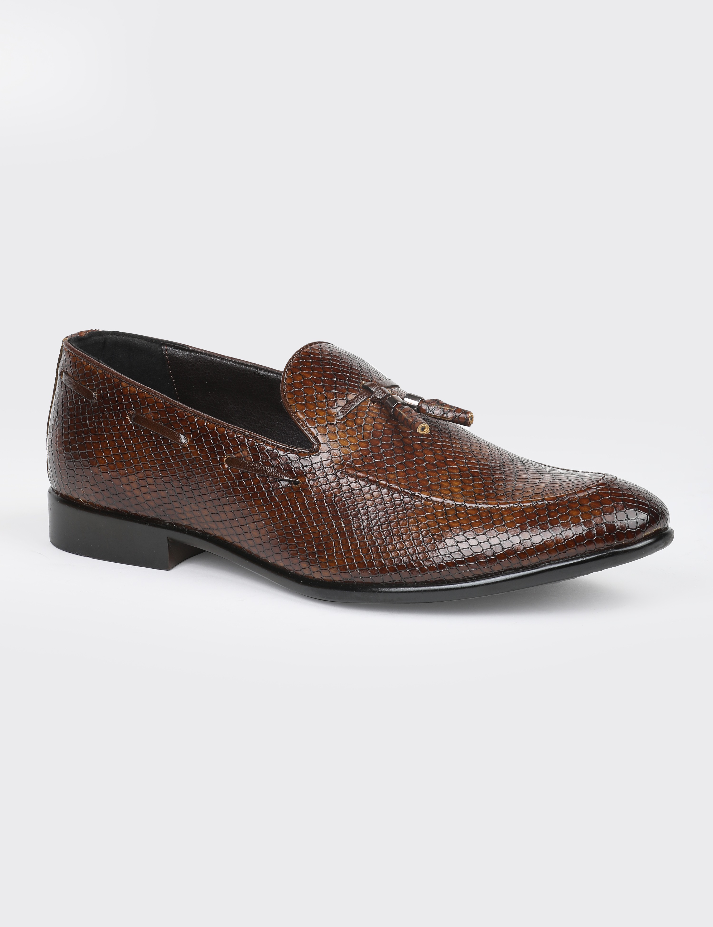 The Coby Tan Men Tassel Loafer V8 By Ruosh