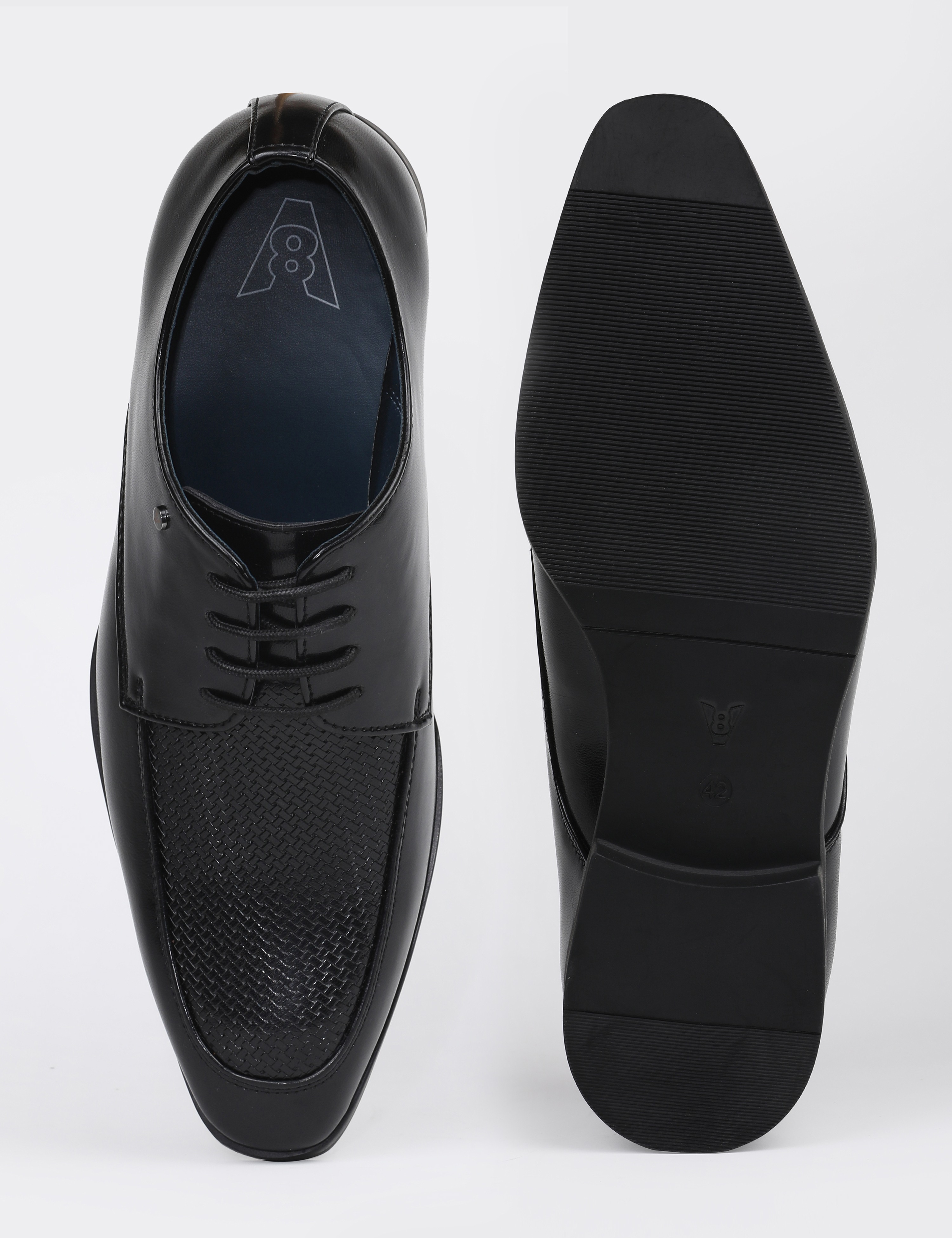 The Aura Black Men Apron Toe Derby V8 By Ruosh