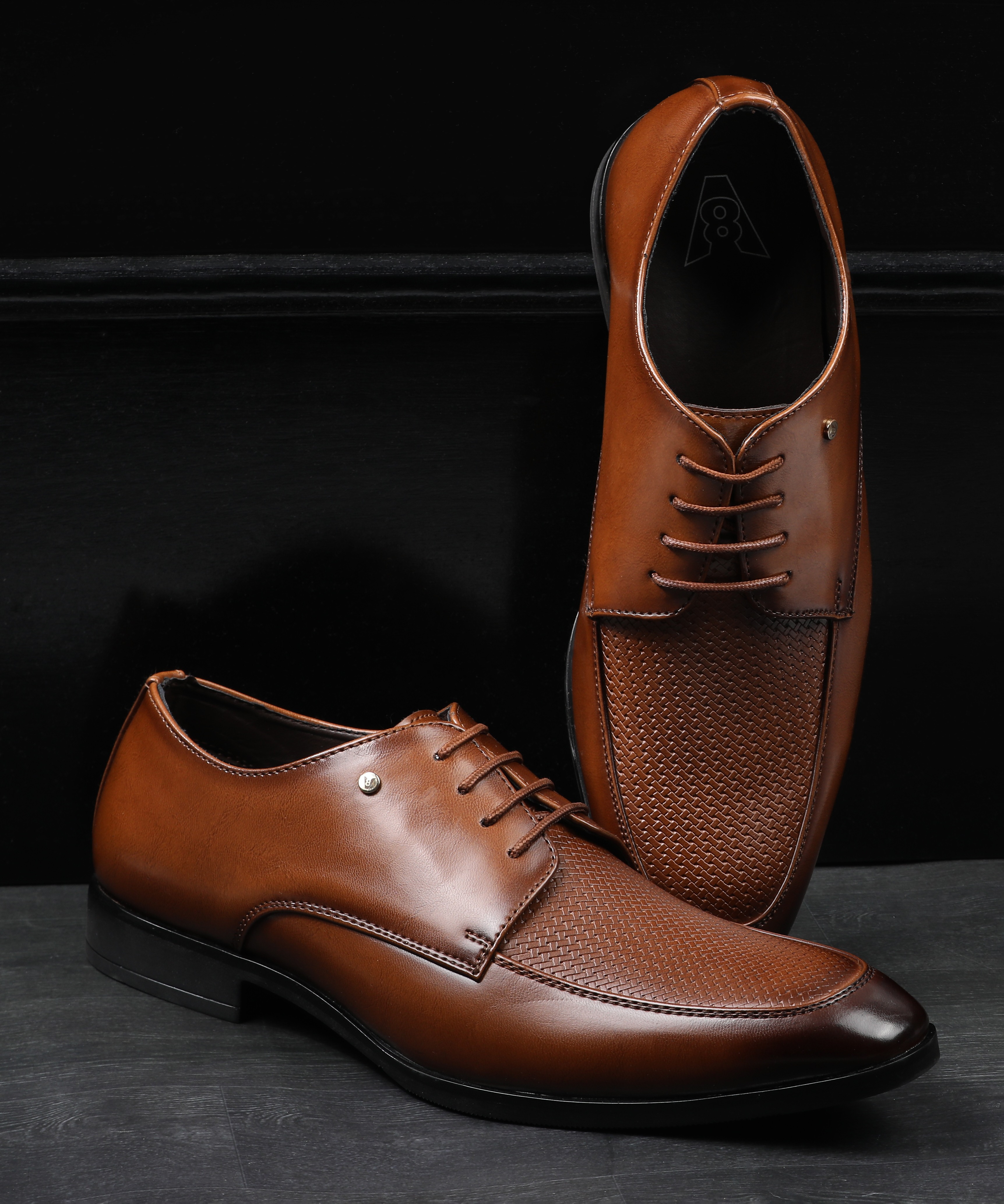The Aura Tan Men Apron Toe Derby V8 By Ruosh