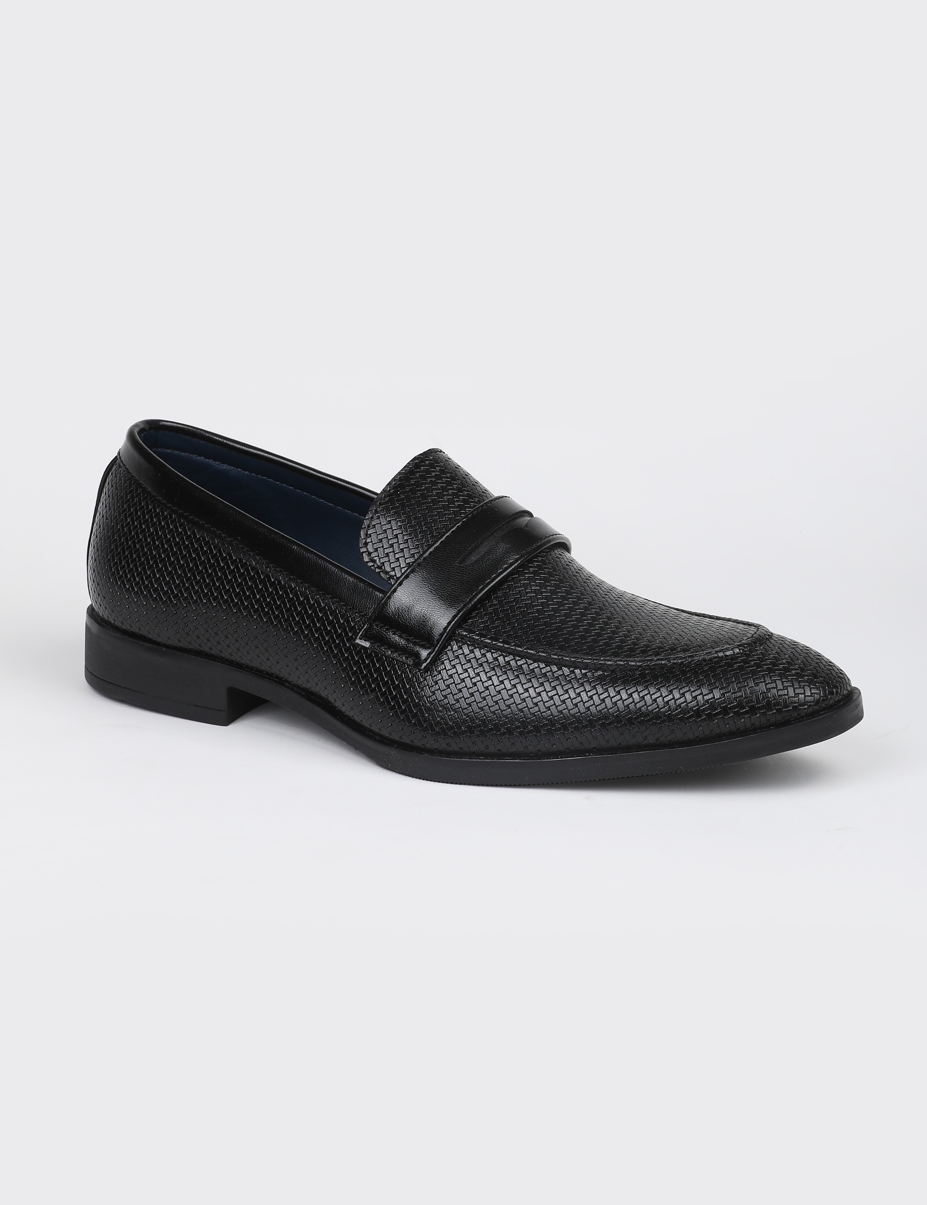 The Kobe Black Textured Formal Penny Loafer V8 By Ruosh