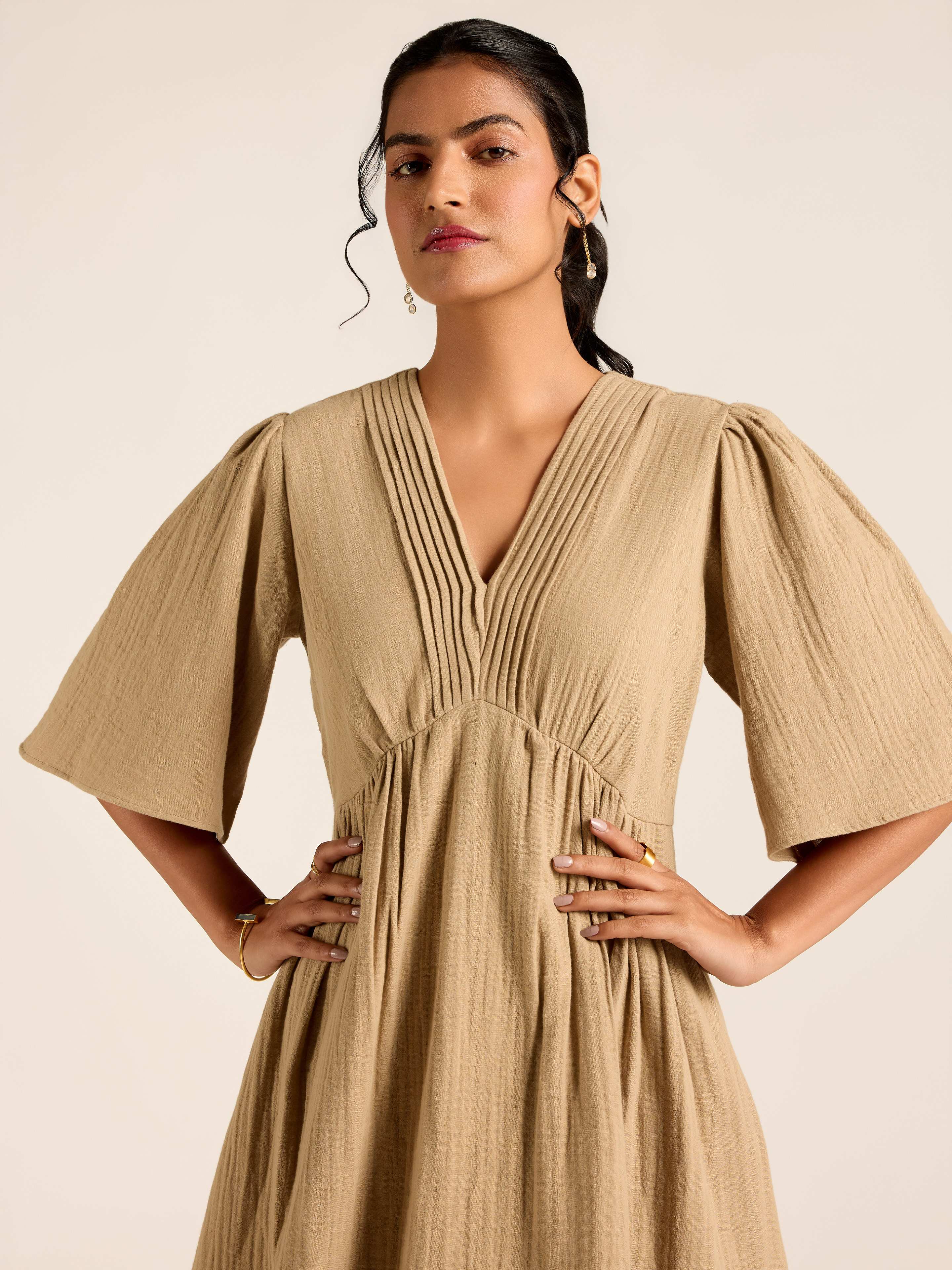 OLIVE MARGO SHORT DRESS