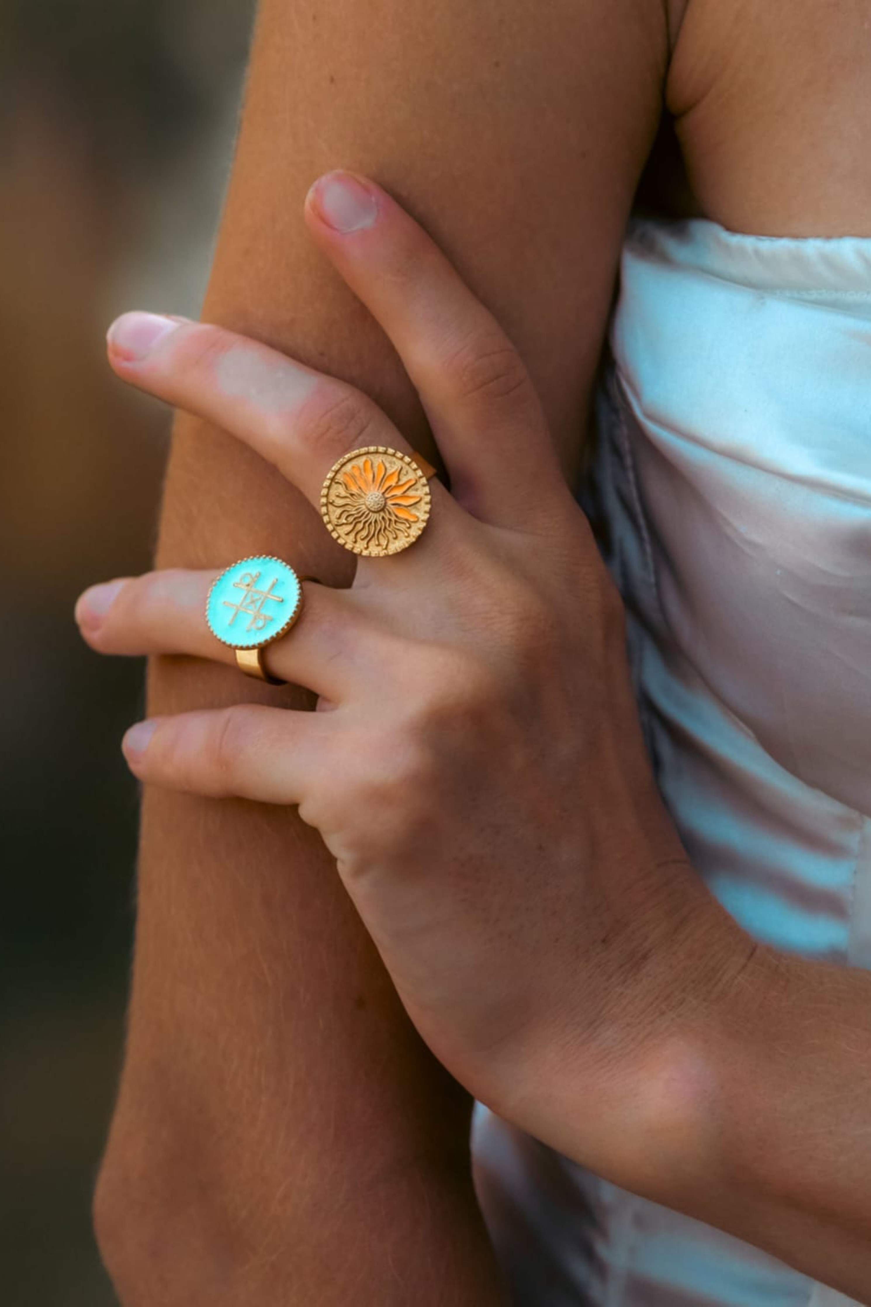 Nostelgic Charm Ring Set