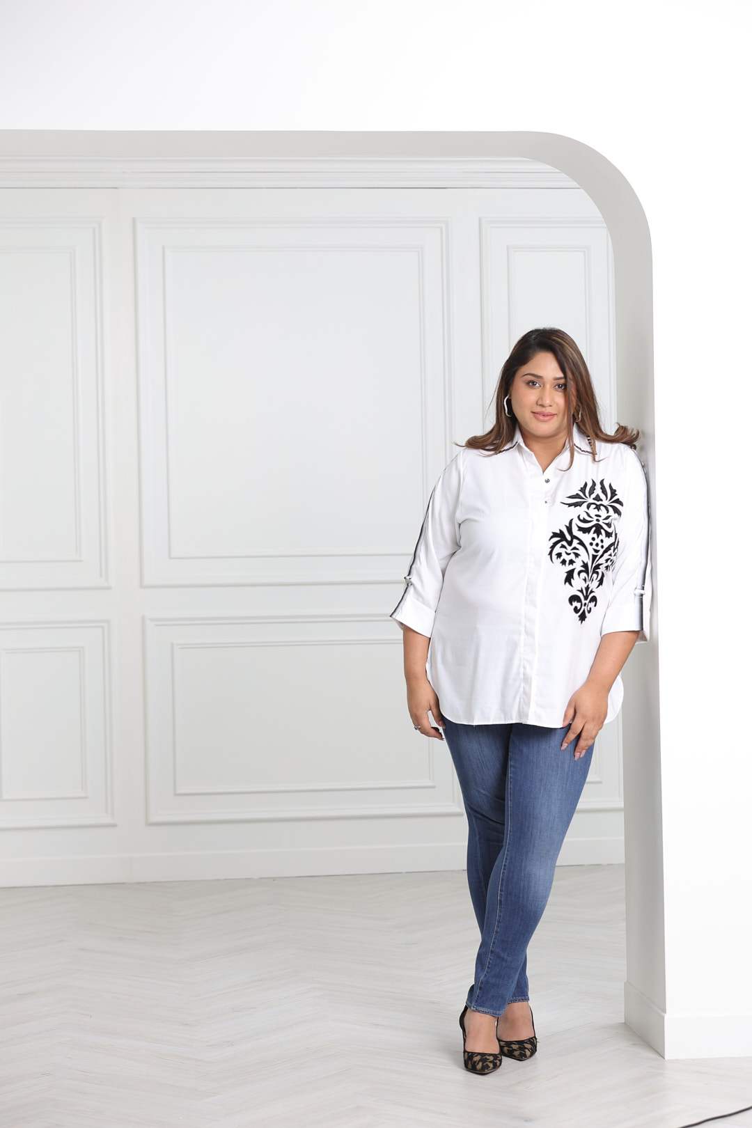 White embroidered motif Shirt