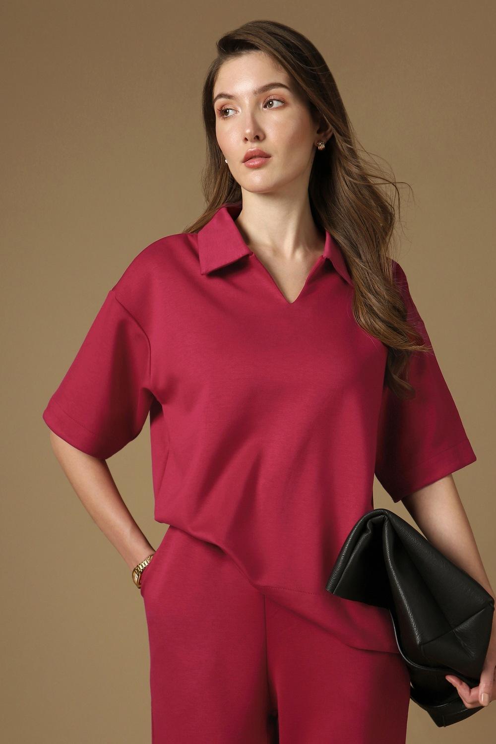 Women Maroon Solid Formal Polo Neck Top