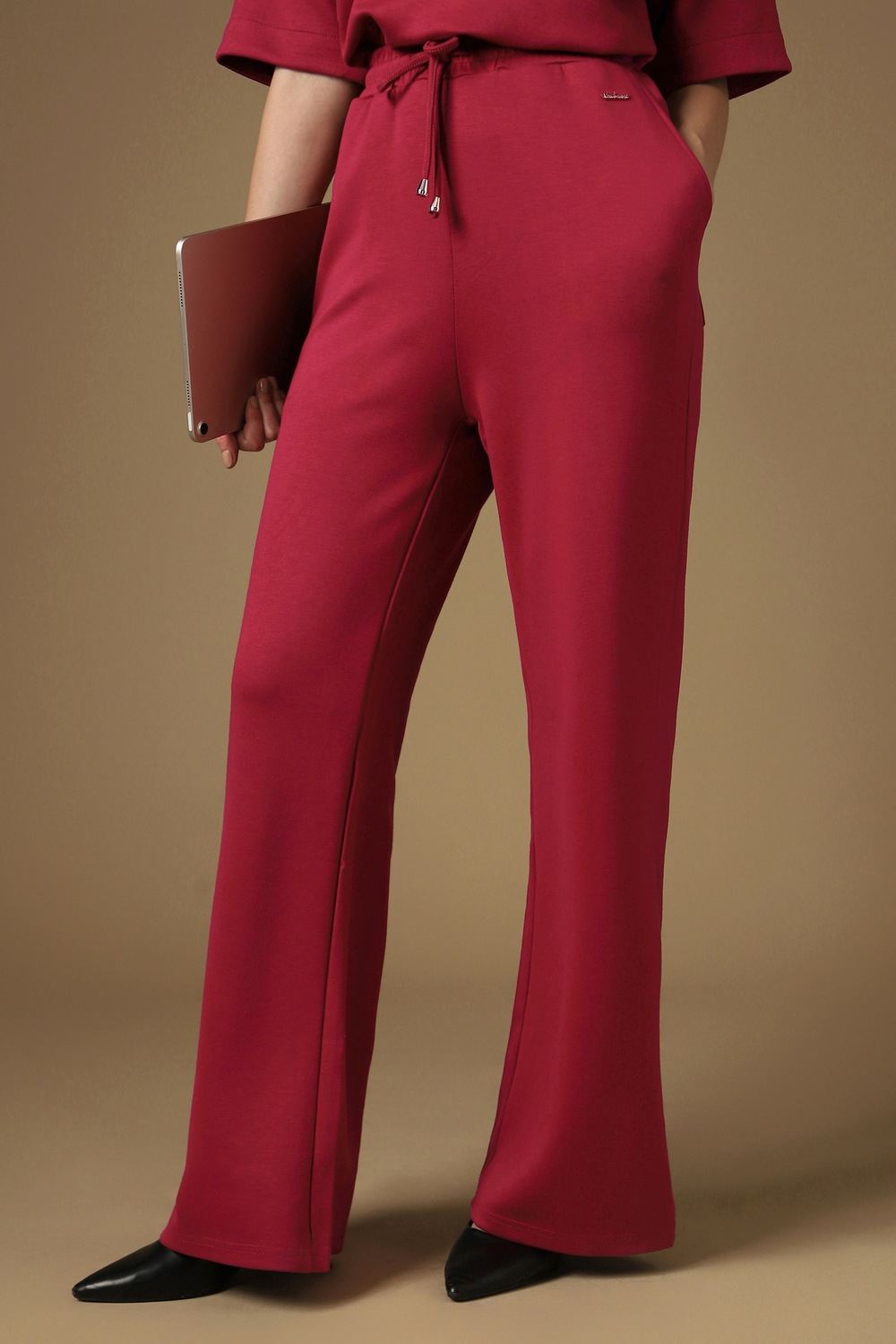 Women Red Solid Formal Trousers