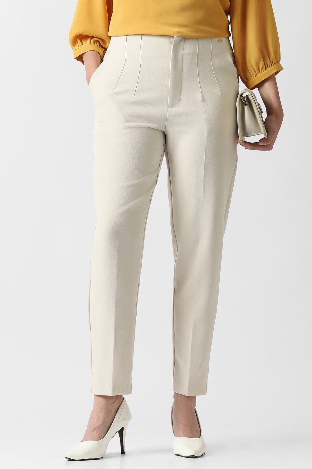 Women White Solid Casual Trousers