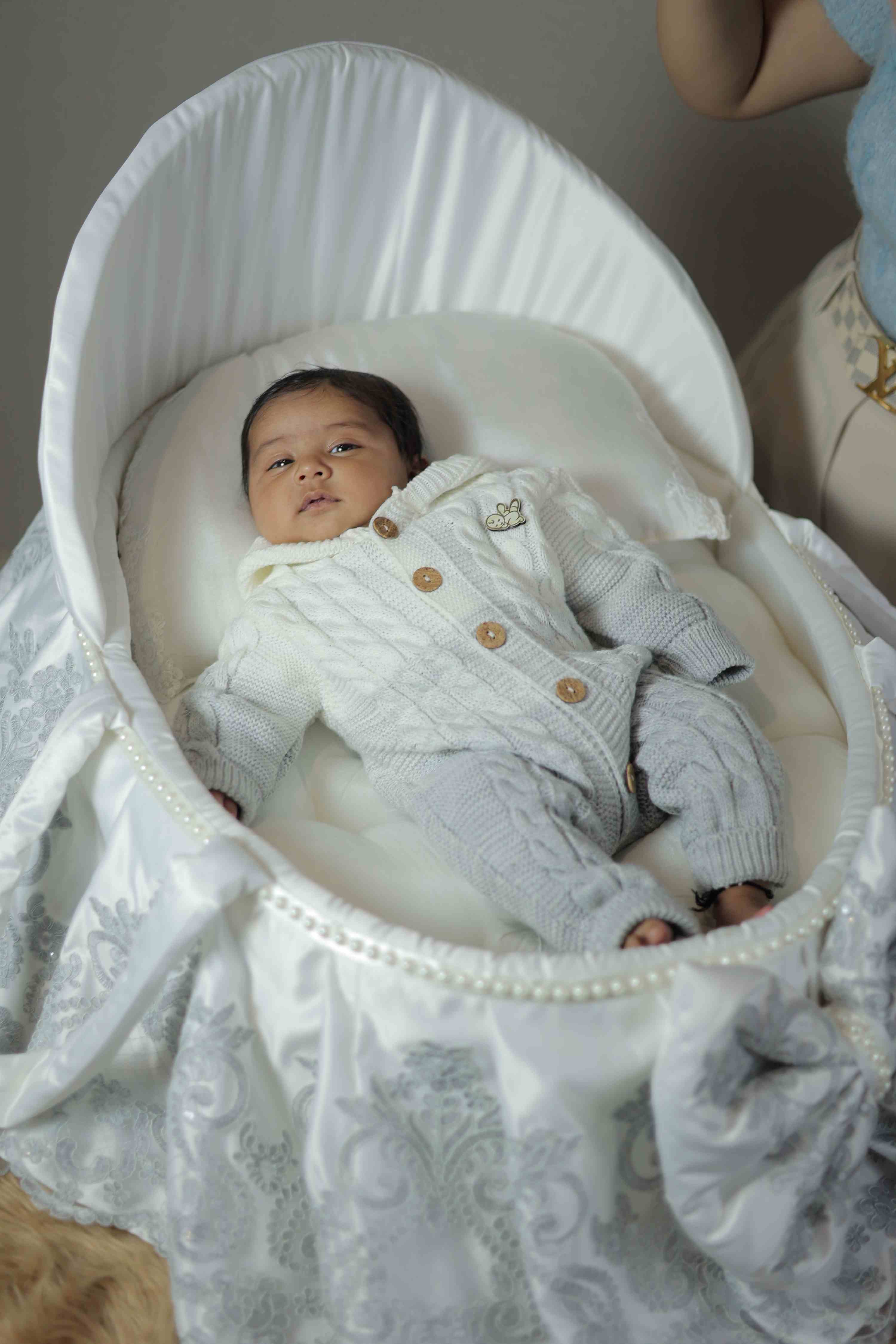 Luna Whisper Baby Nest