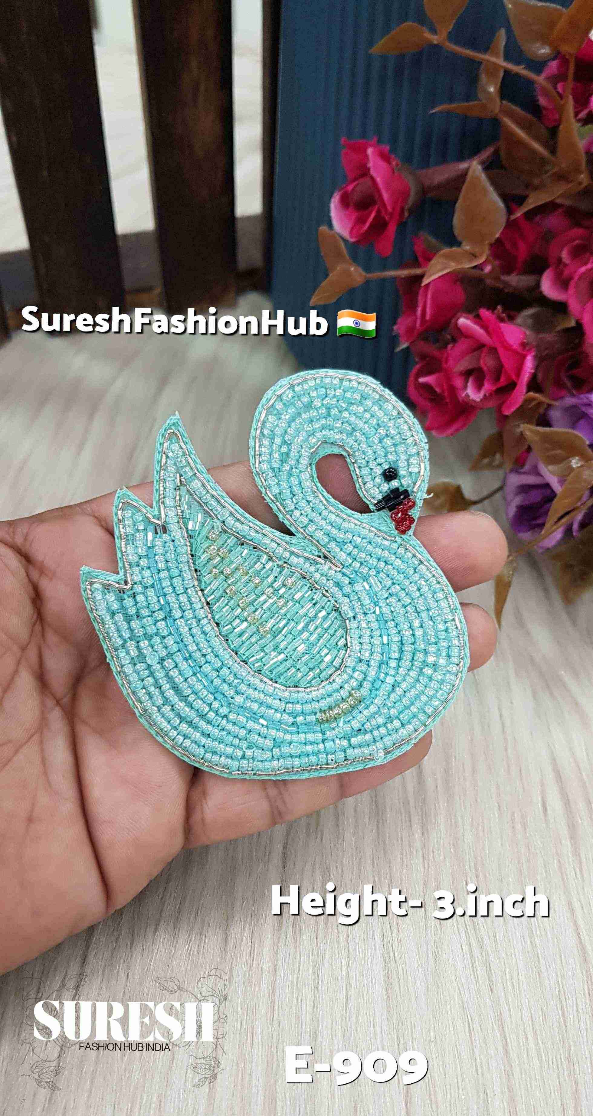 Sea Green Right Facing Swan Patch – E-909