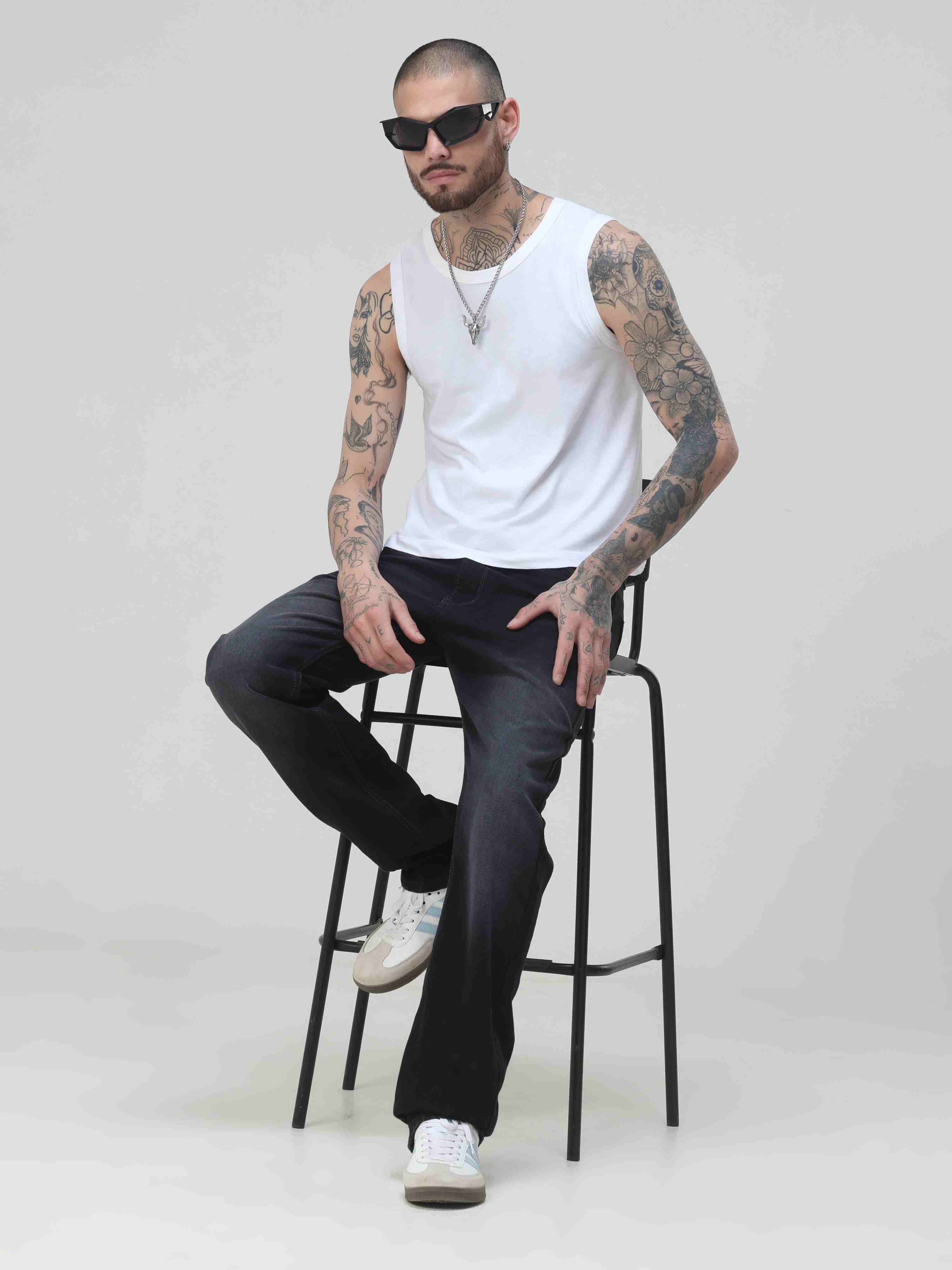 Classic Black Comfort Jeans