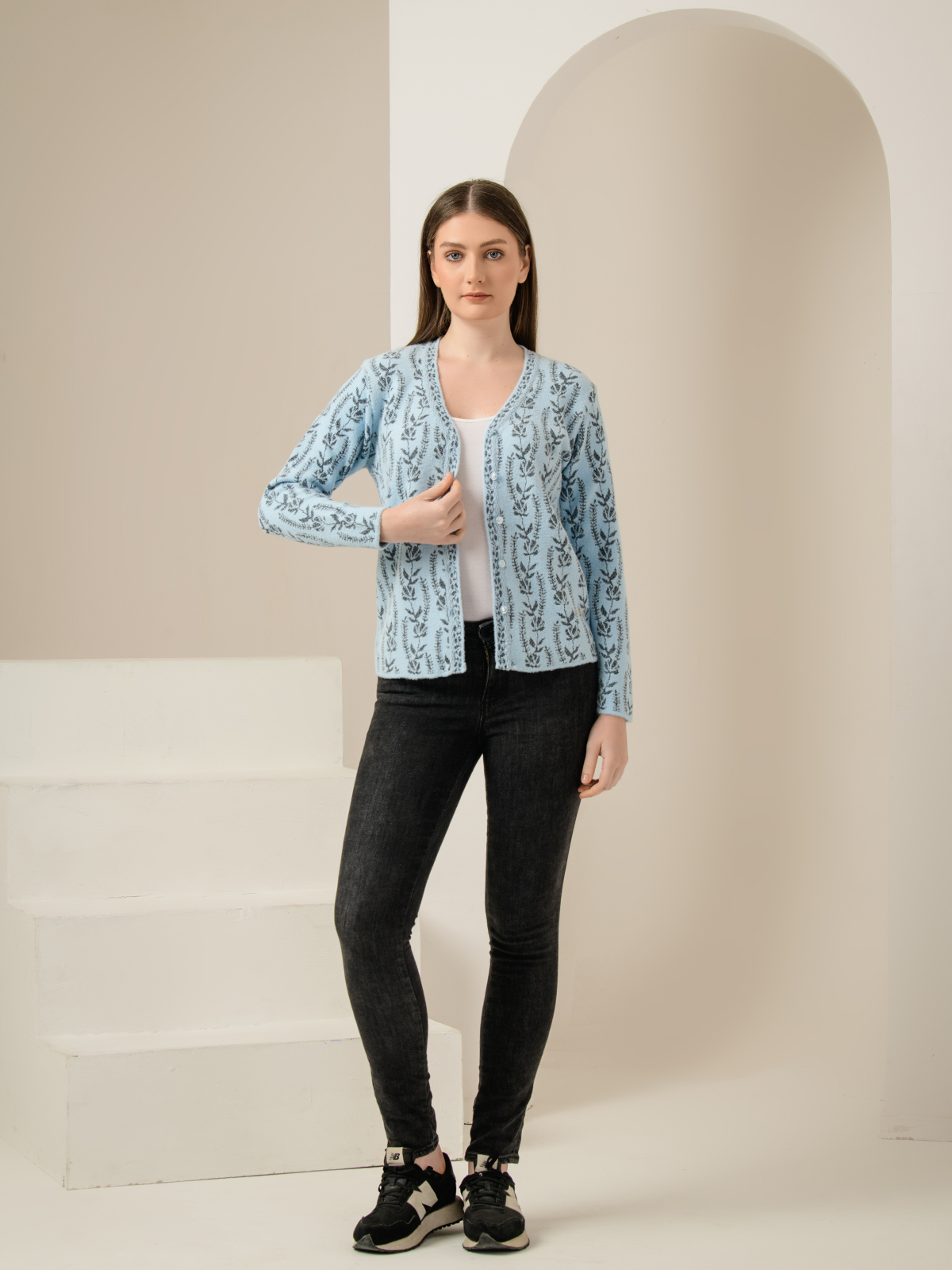 ALBION SKY LADIES WINTER CARDIGAN