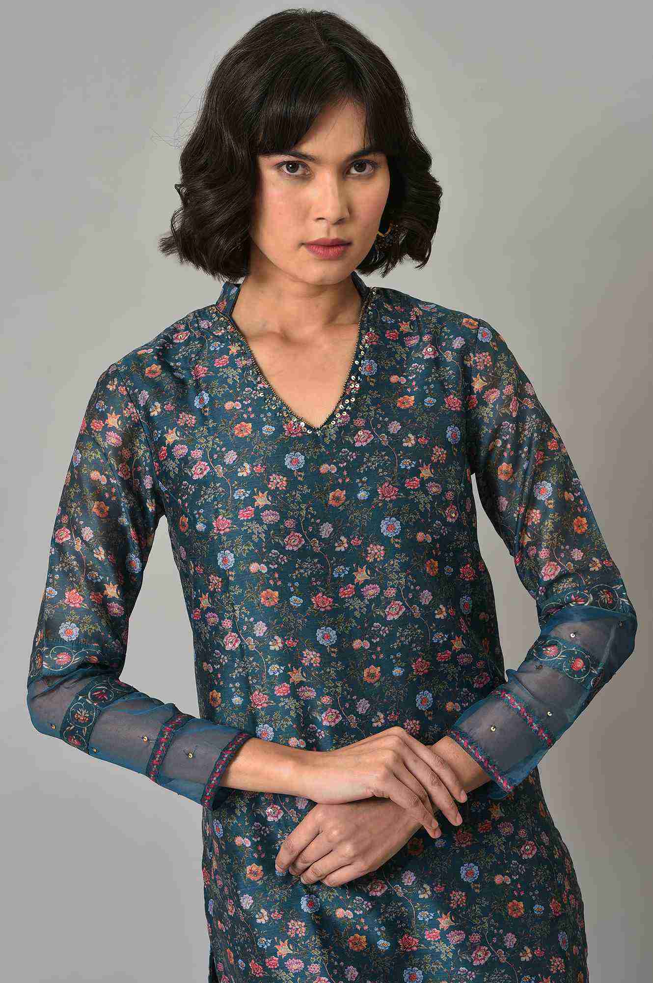 Wishful by W Dark Green Floral Print Kurta With Pants (Wishful X Rahul Mishra)