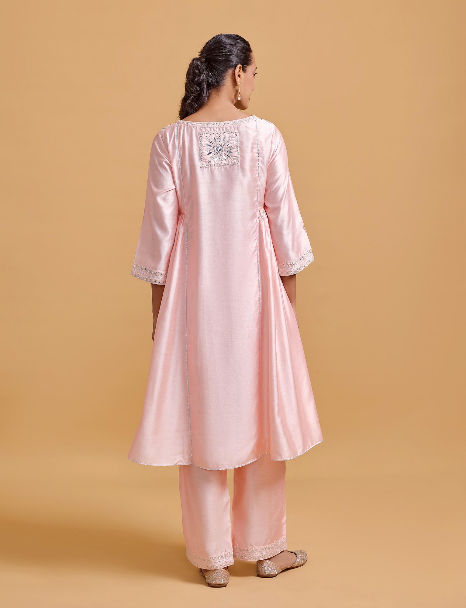 Zeenat Pink Gathered Kurta Set