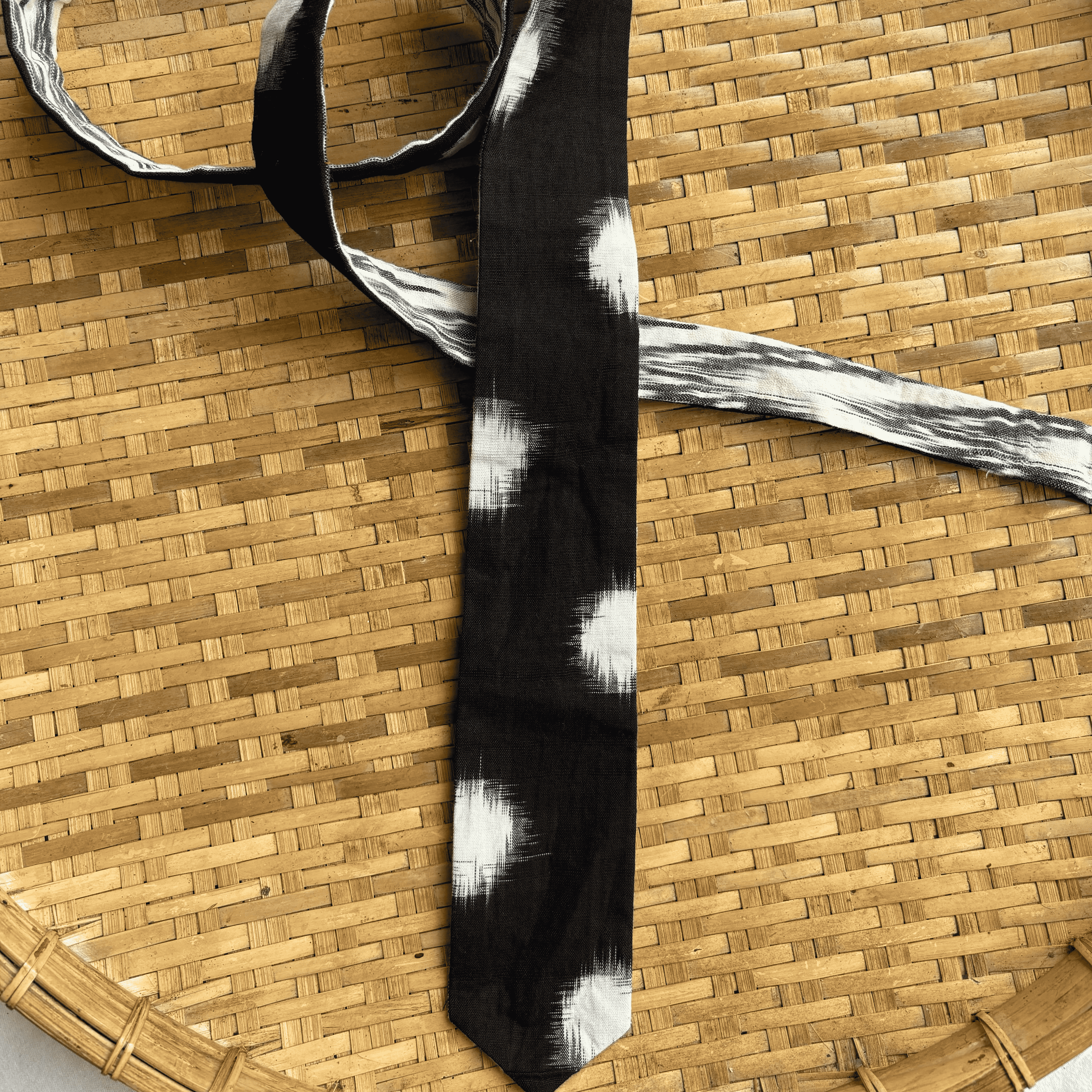 Cotton Black And White Tie