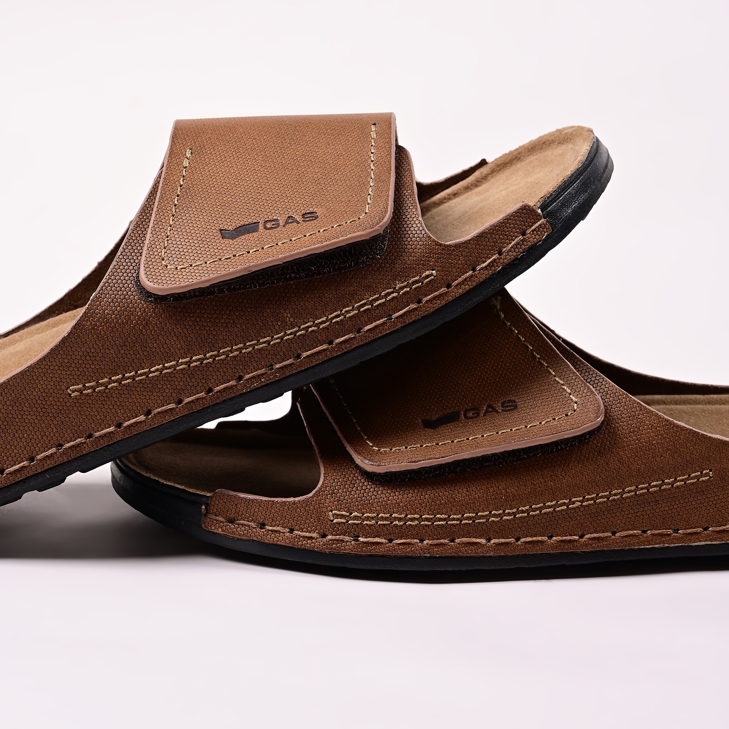 Men Iconico Tan Coloured Slides