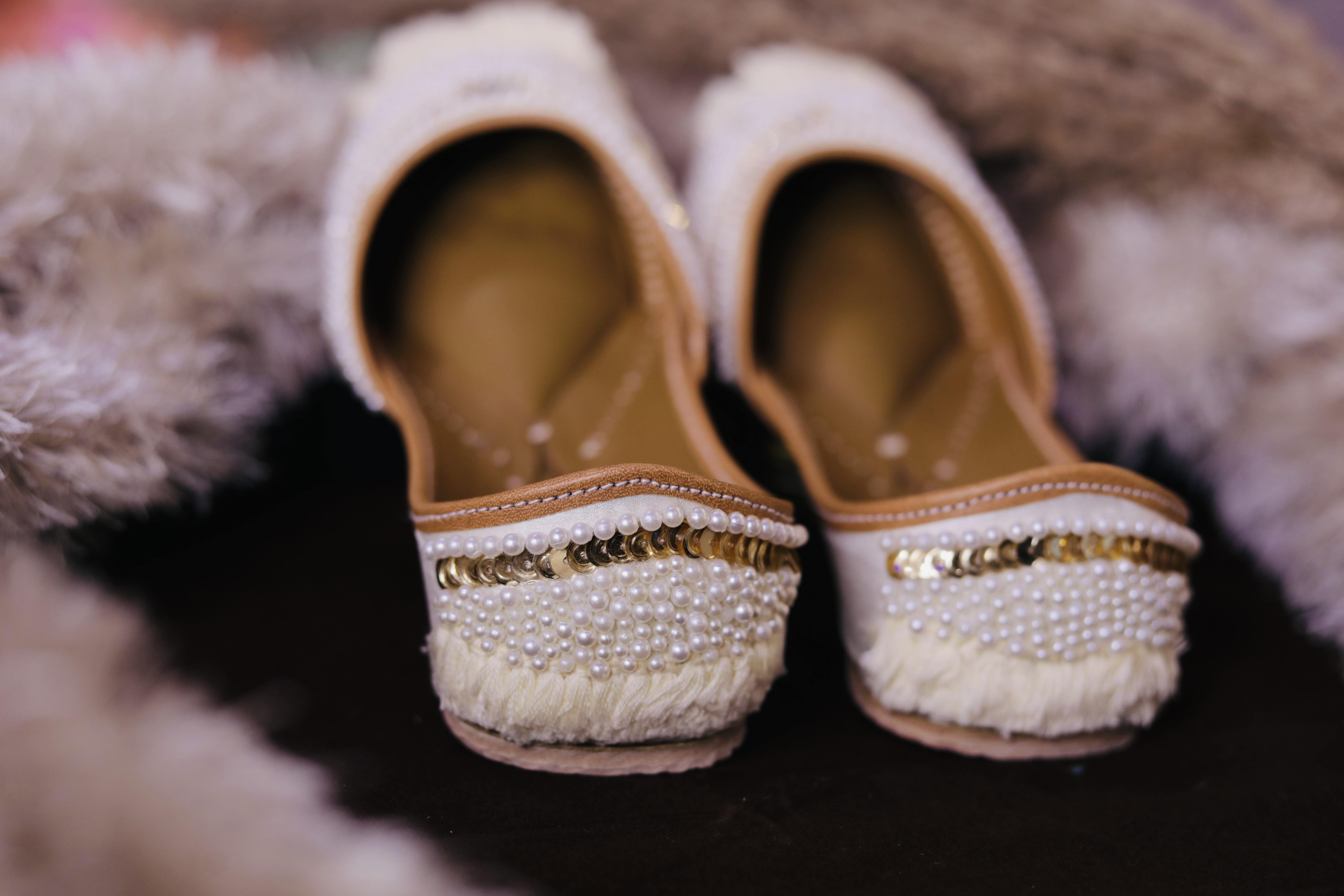 IVORY GLITZ