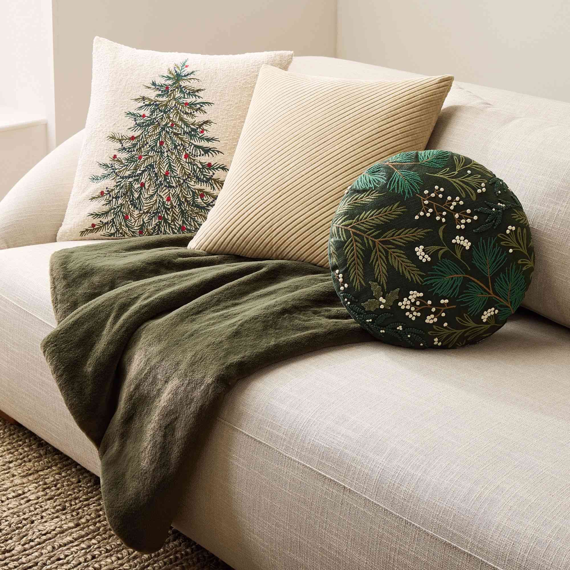 Faux Fur Plush Throw