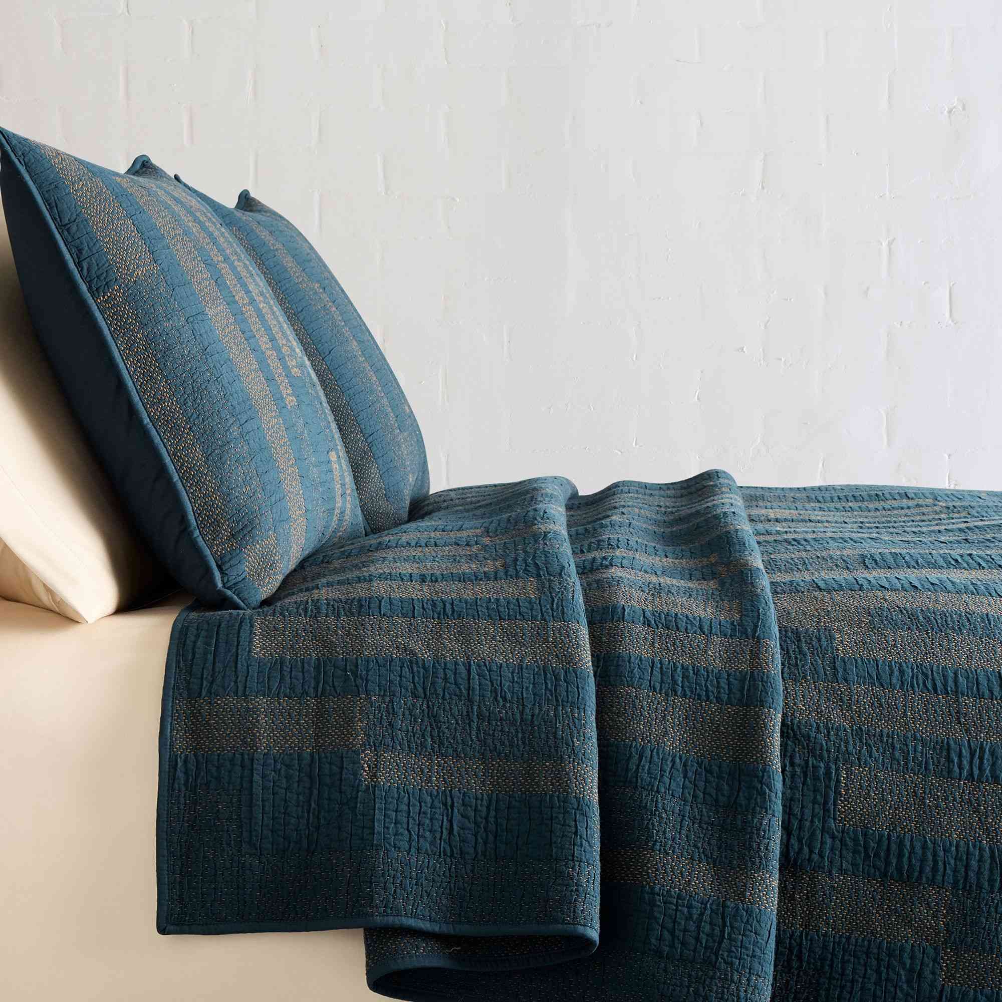 Reflections Linear Stitch Matelasse Quilt & Shams