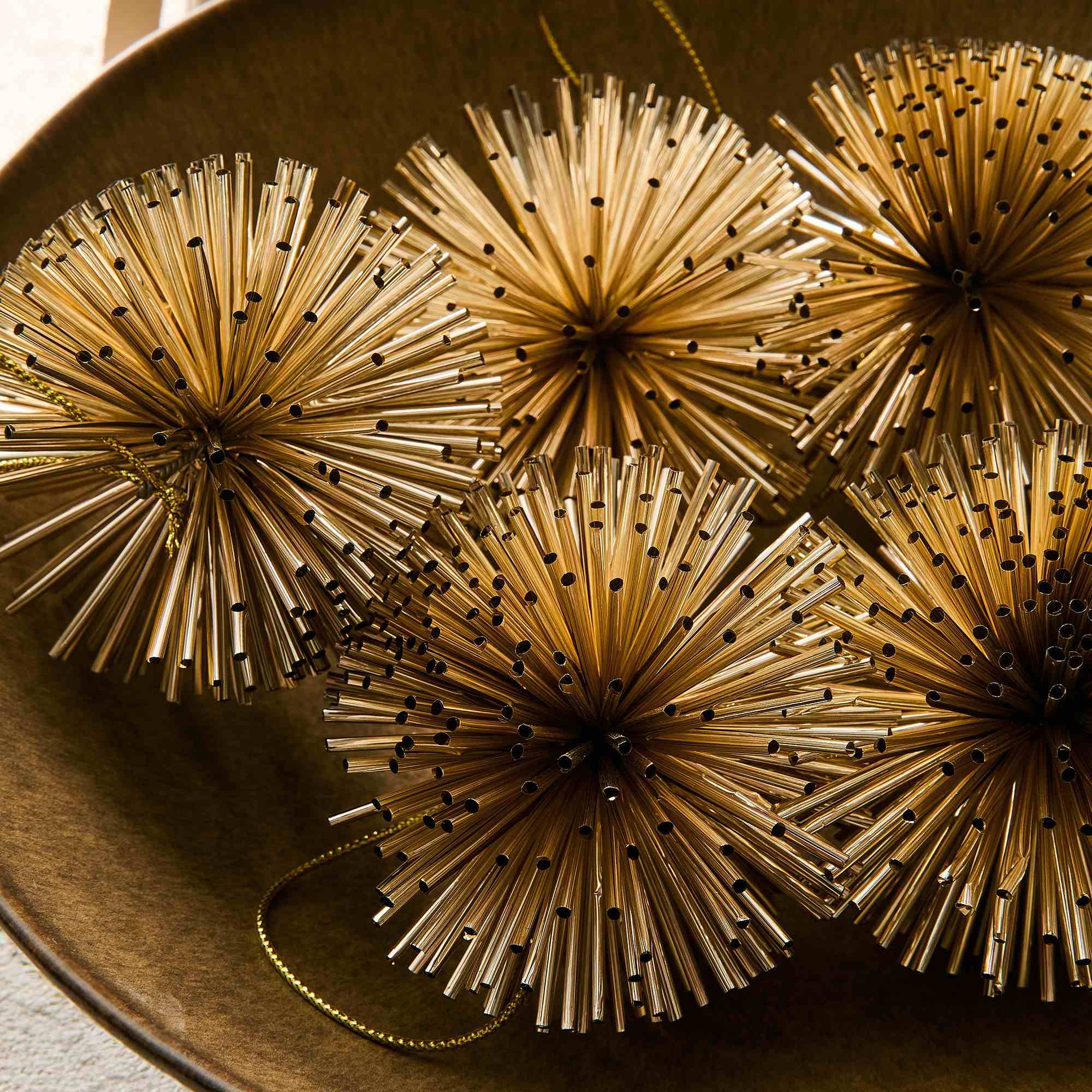 Medium Mylar Ball Ornament (Set of 6)