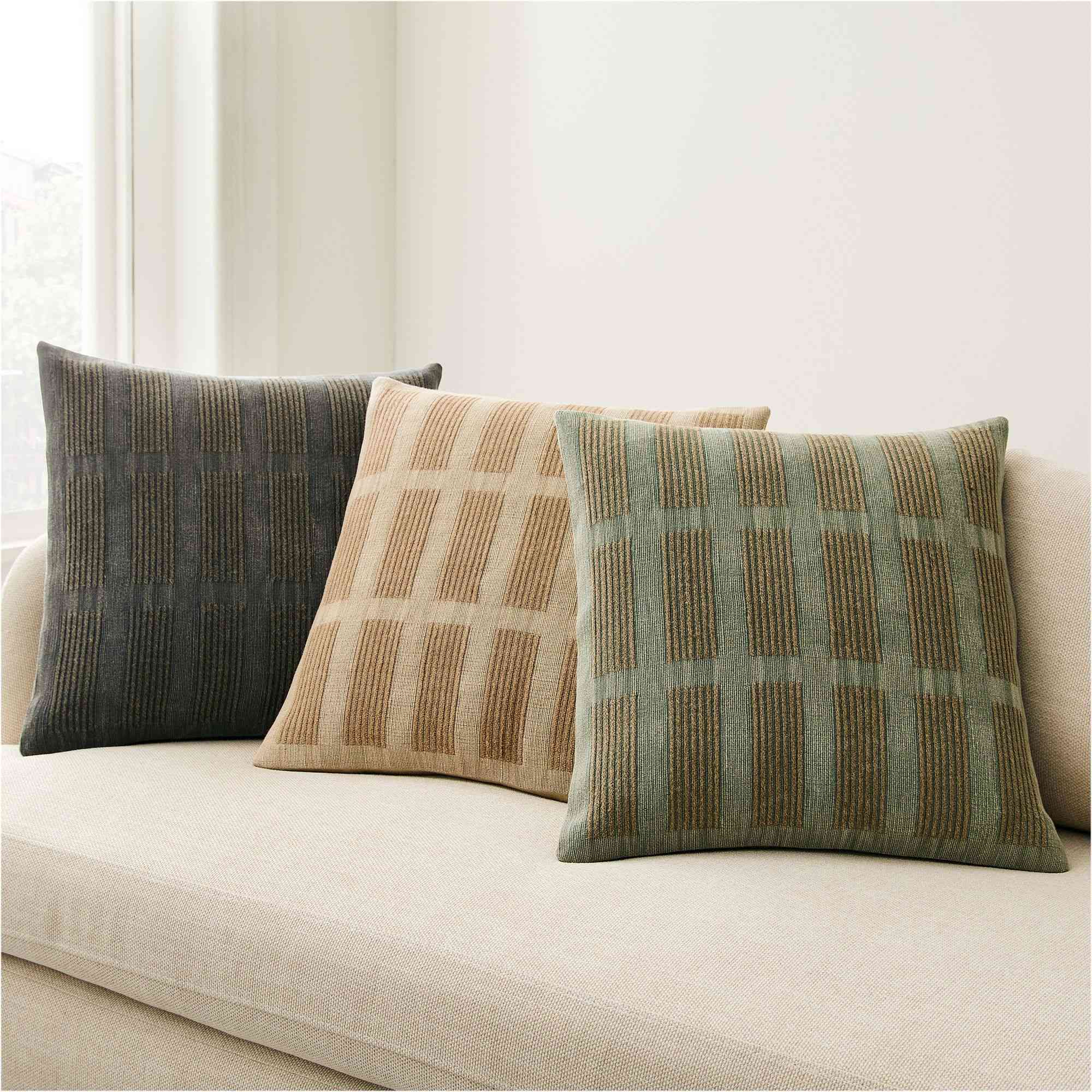 Brick Grid Pillow Cover