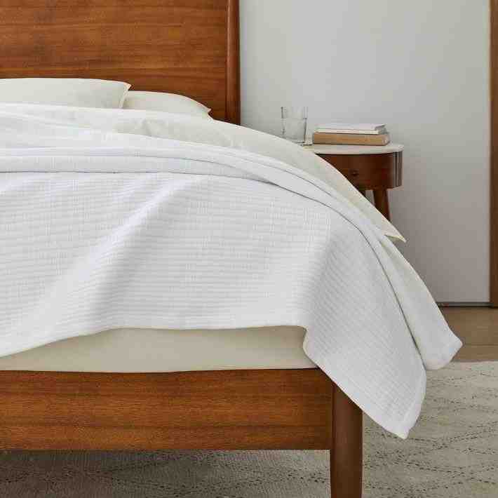 Ribbed Blankets