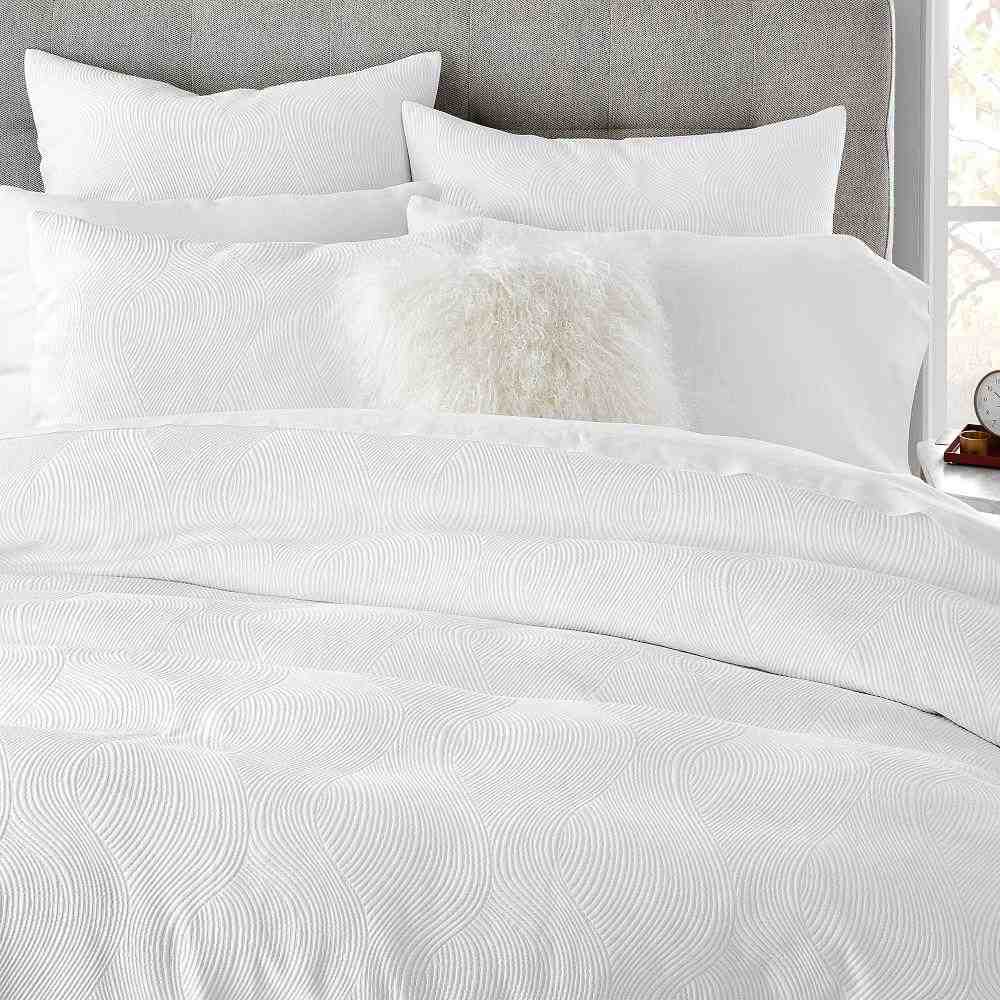 Organic Wavy Jacquard Duvet Cover + Shams