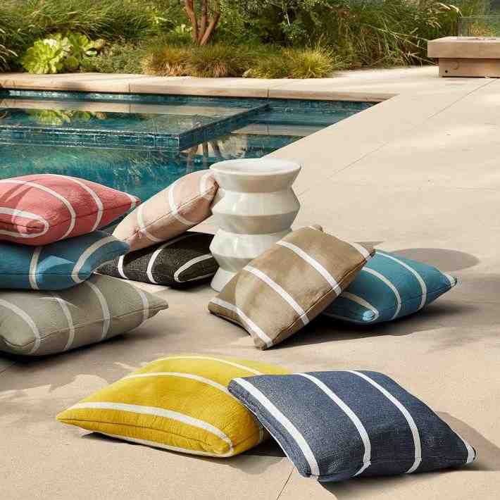 Outdoor Simple Stripe Cotton Jute Pillow Cover