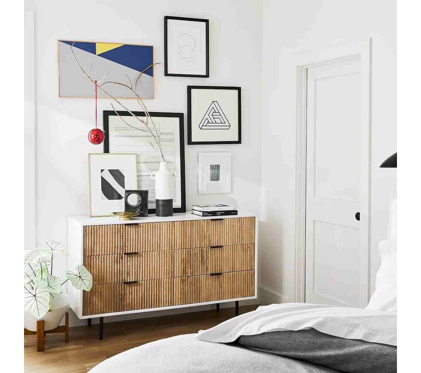 Quinn 6-Drawer Dresser, White and Rubberwood, Antique Bronze