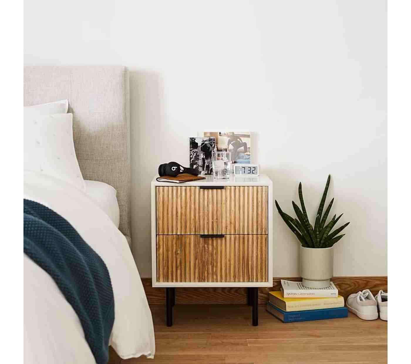 Quinn Nightstand, White + Rubberwood, Antique Bronze