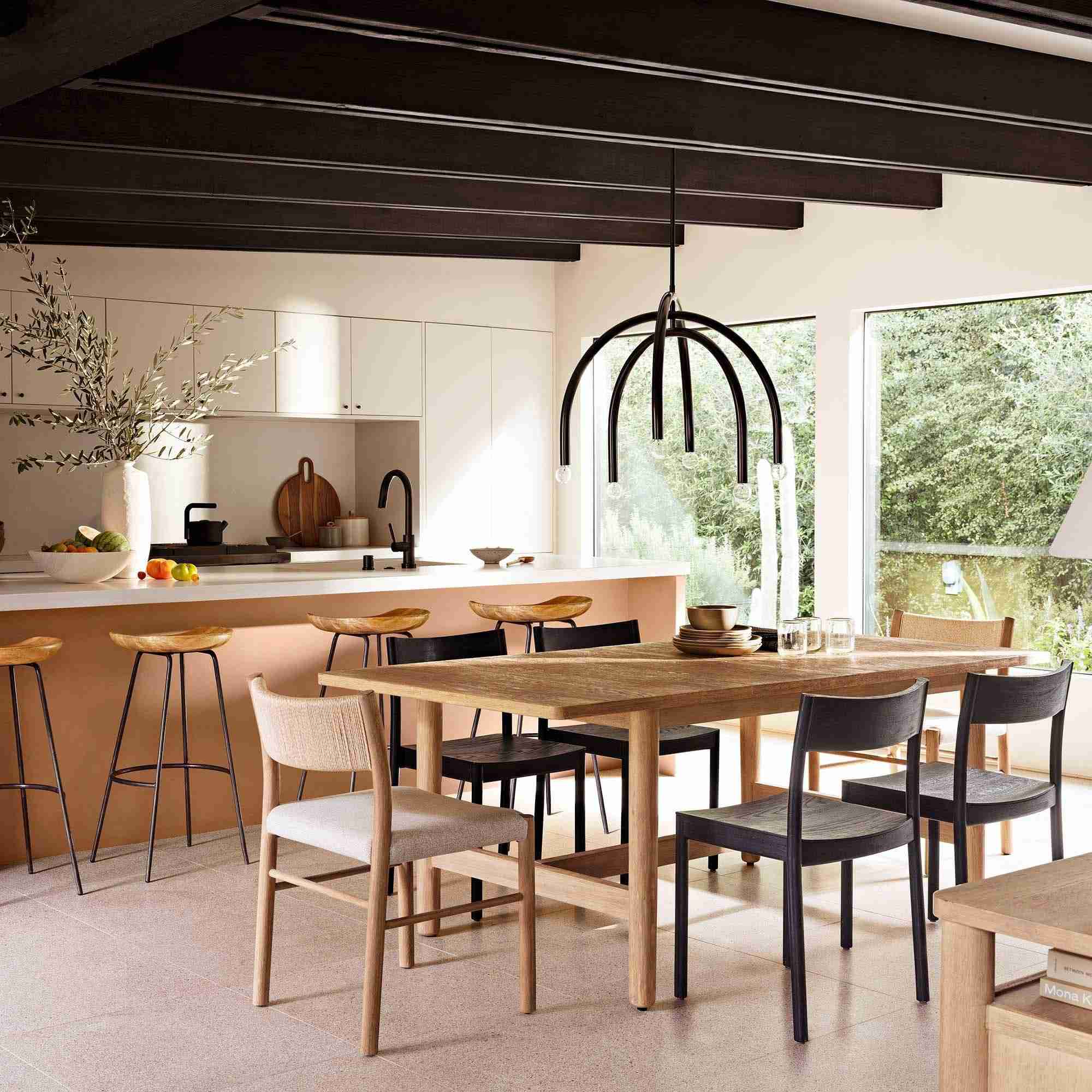 Arc Chandelier (30"–45")