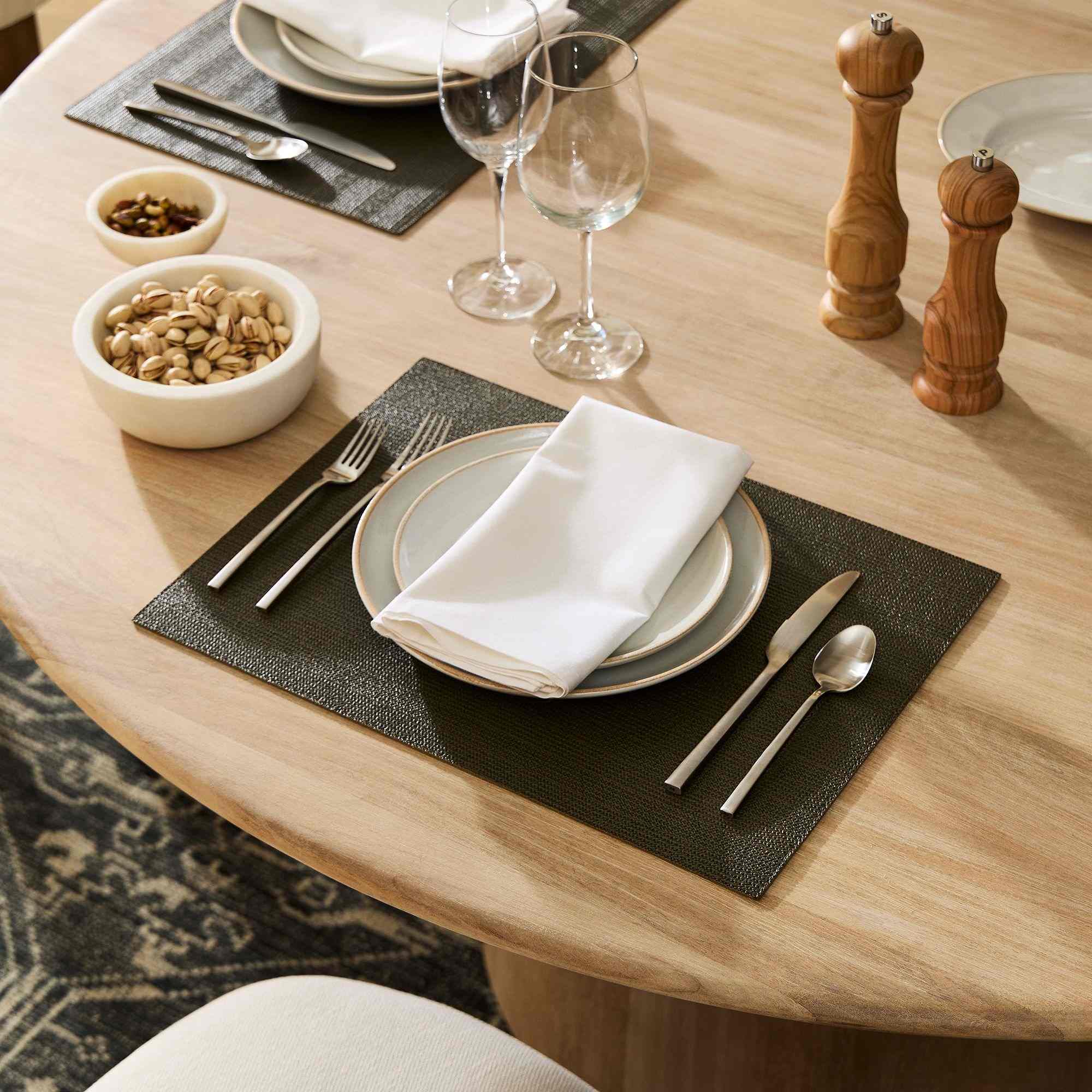 Braid Texture Easy-Care Placemat