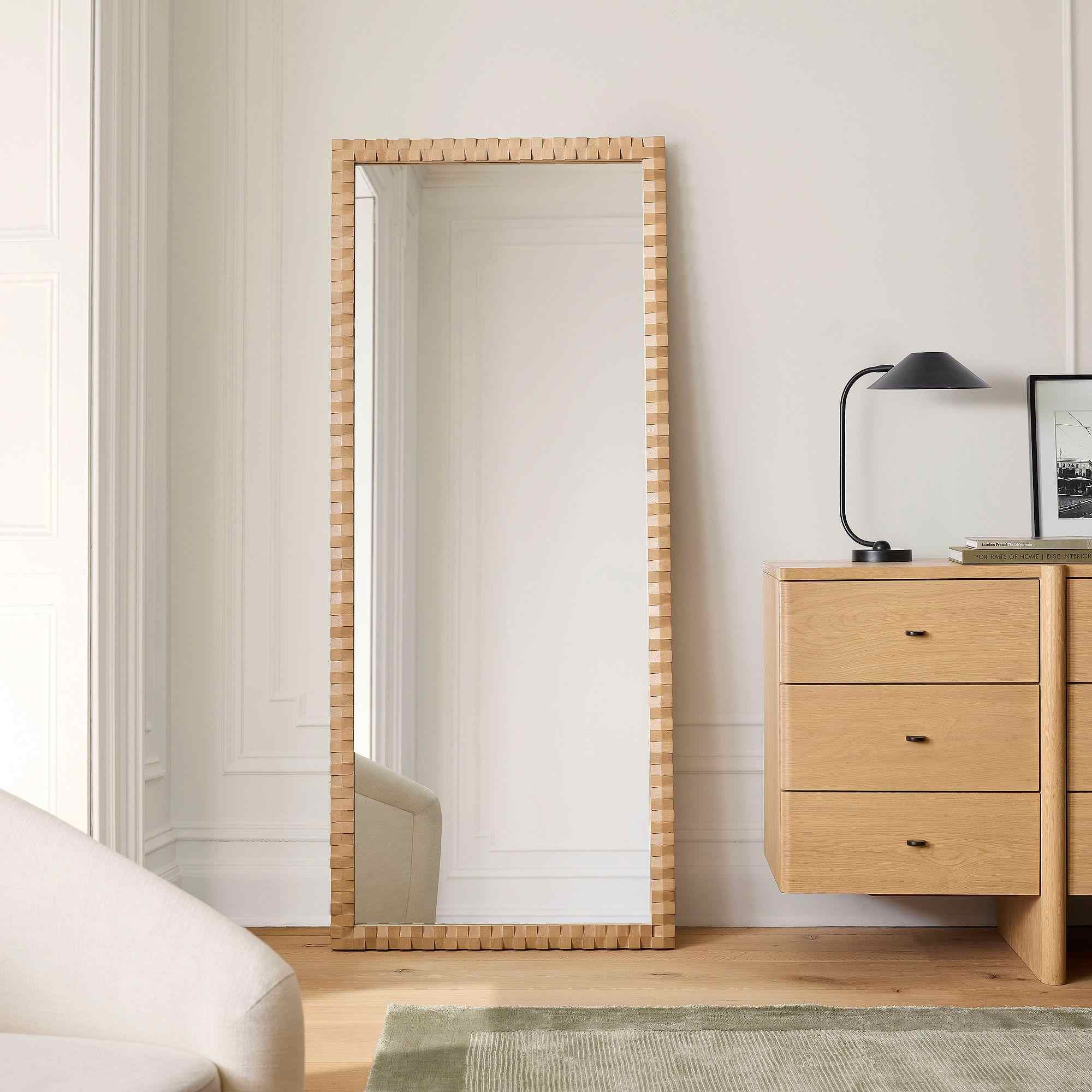Cantilever Textured Wood Floor Mirror