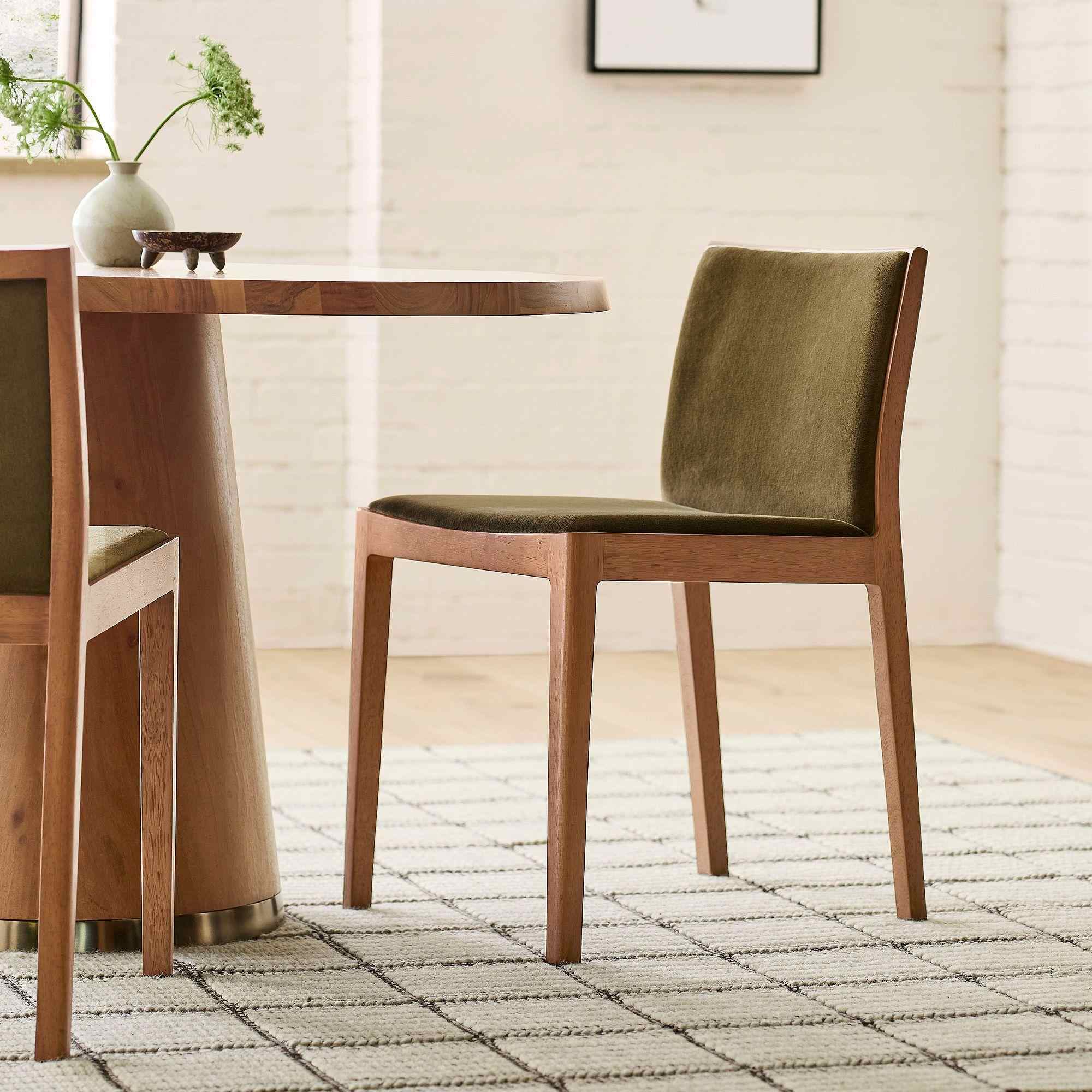Como Dining Chair (18.2")