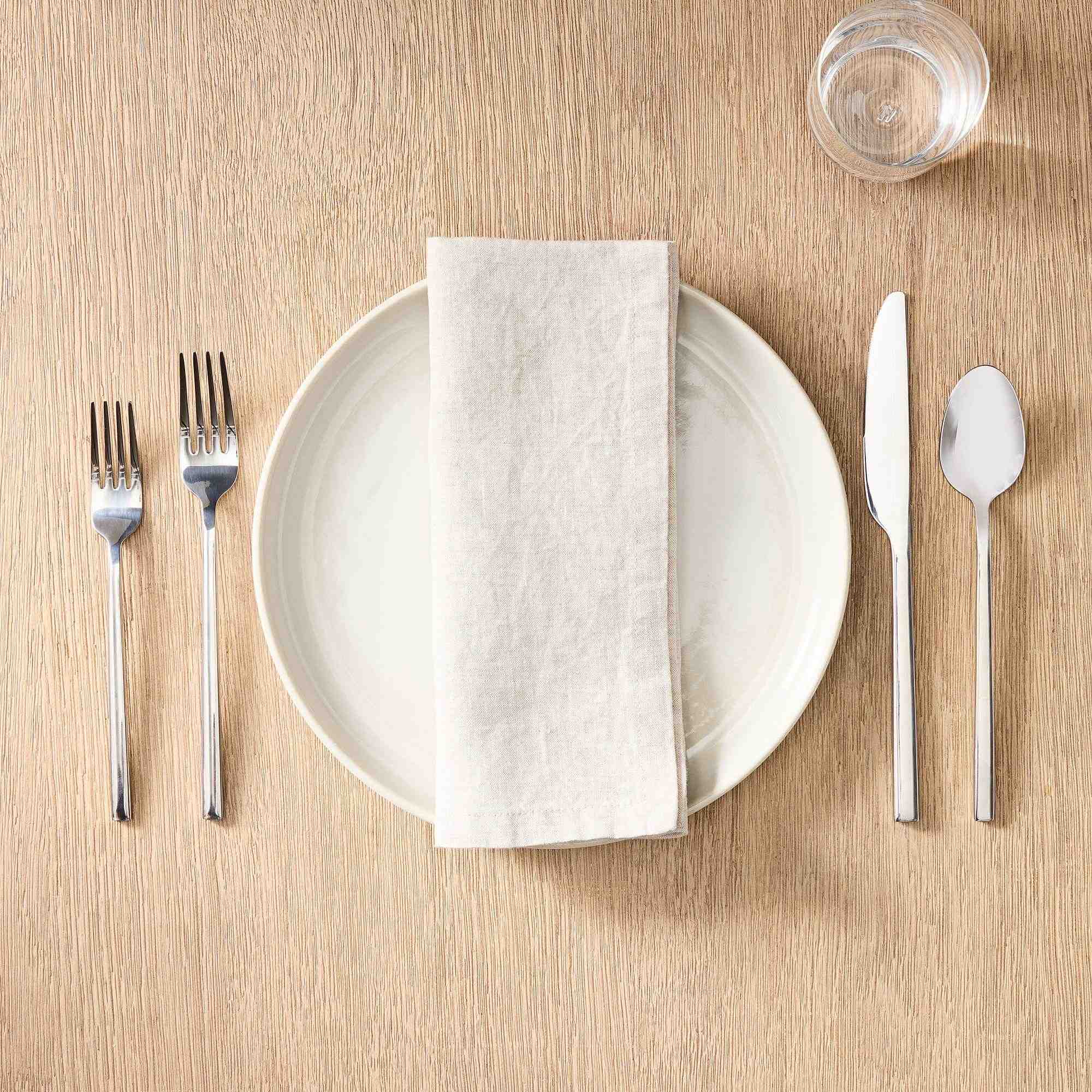 European Flax Linen 20" x 20" Napkin Set