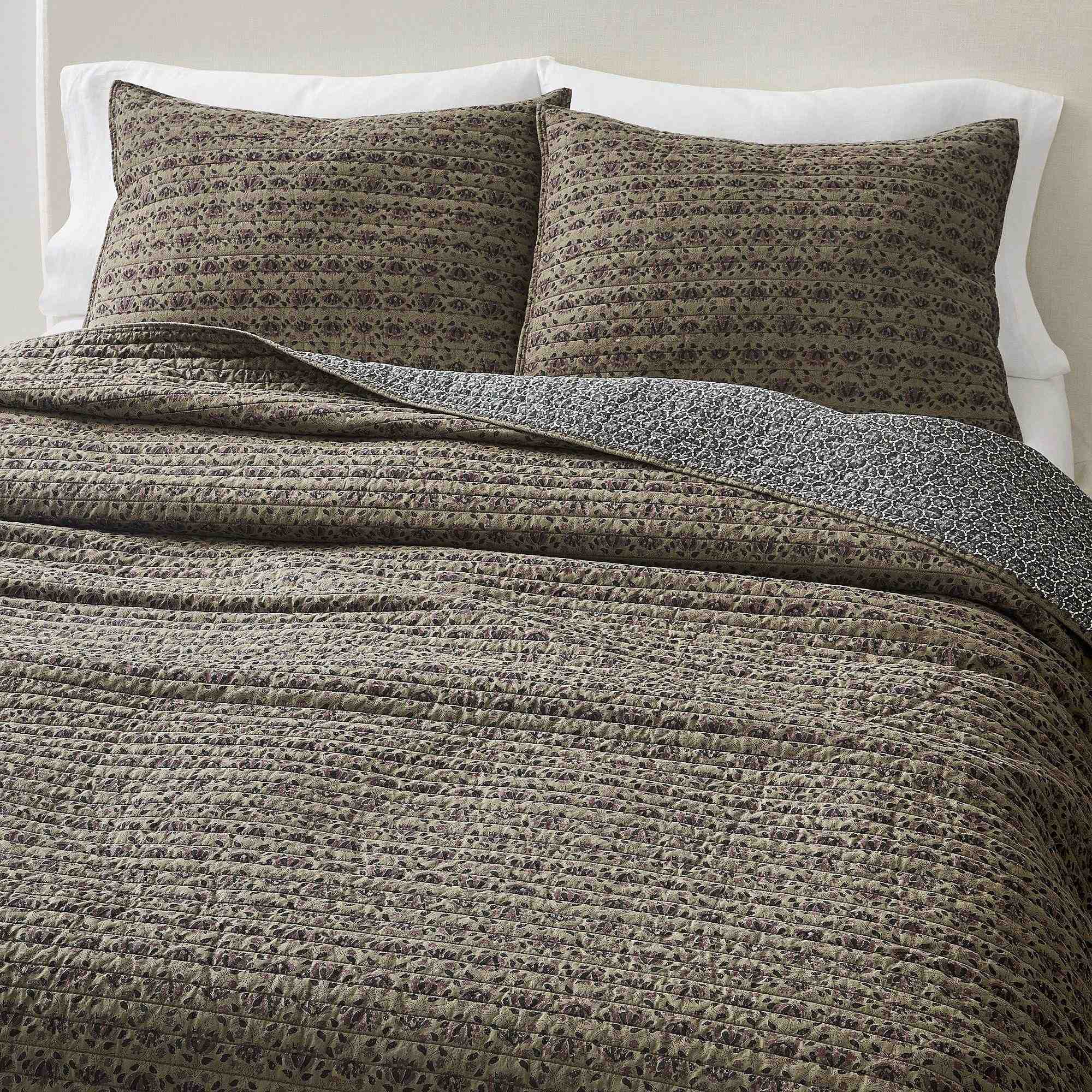 Gemma Reversible Print Mix Quilt & Shams
