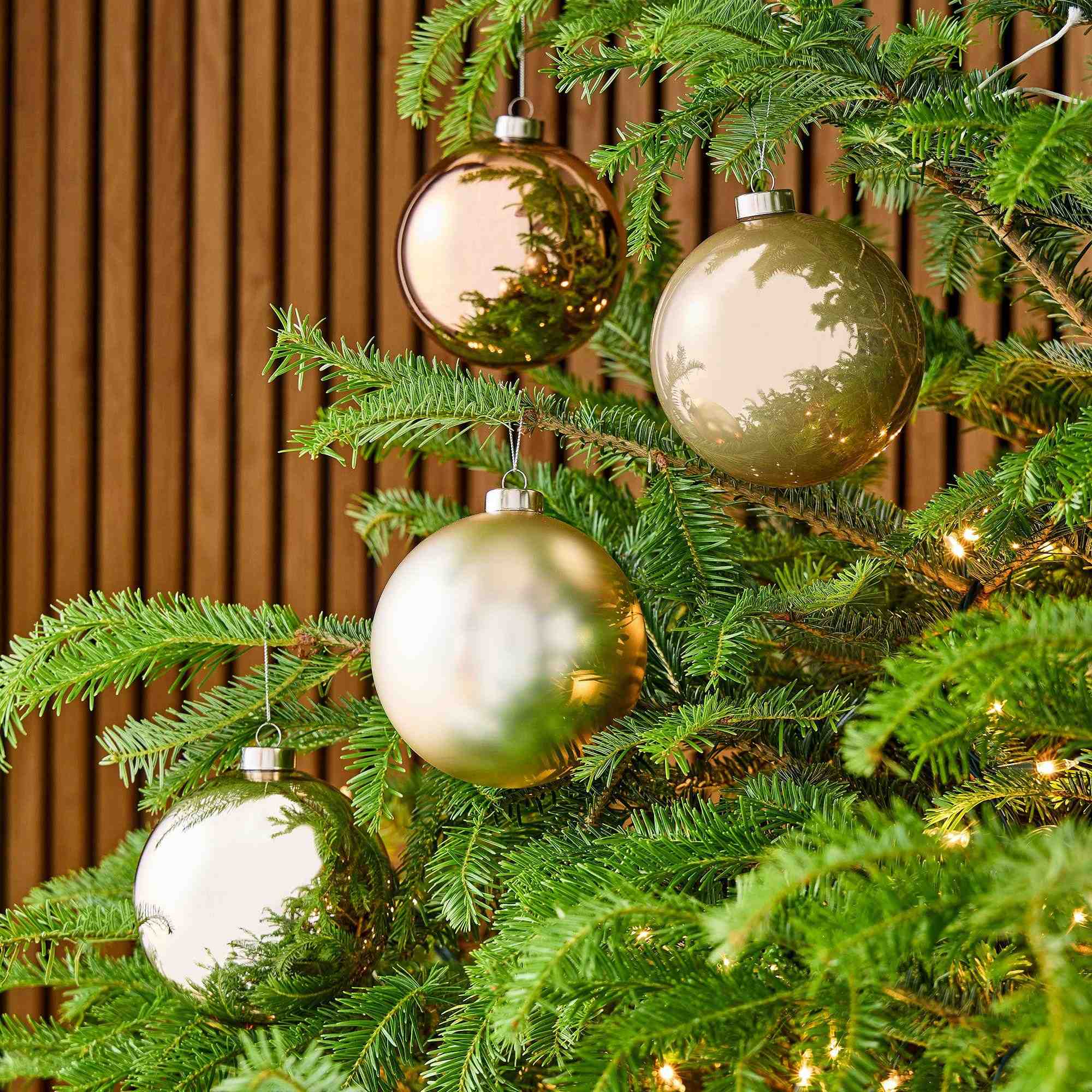 Large Gold Ornaments (Set of 4)