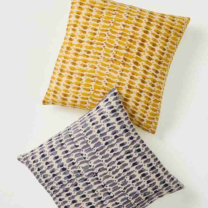 Happy Wave Pillow Cover, 20"x20"