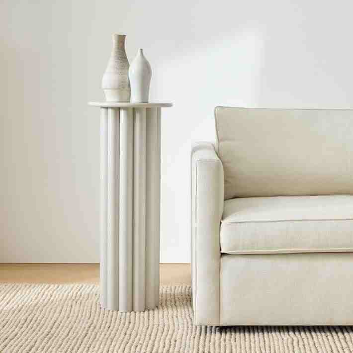Herra Pedestal Side Table