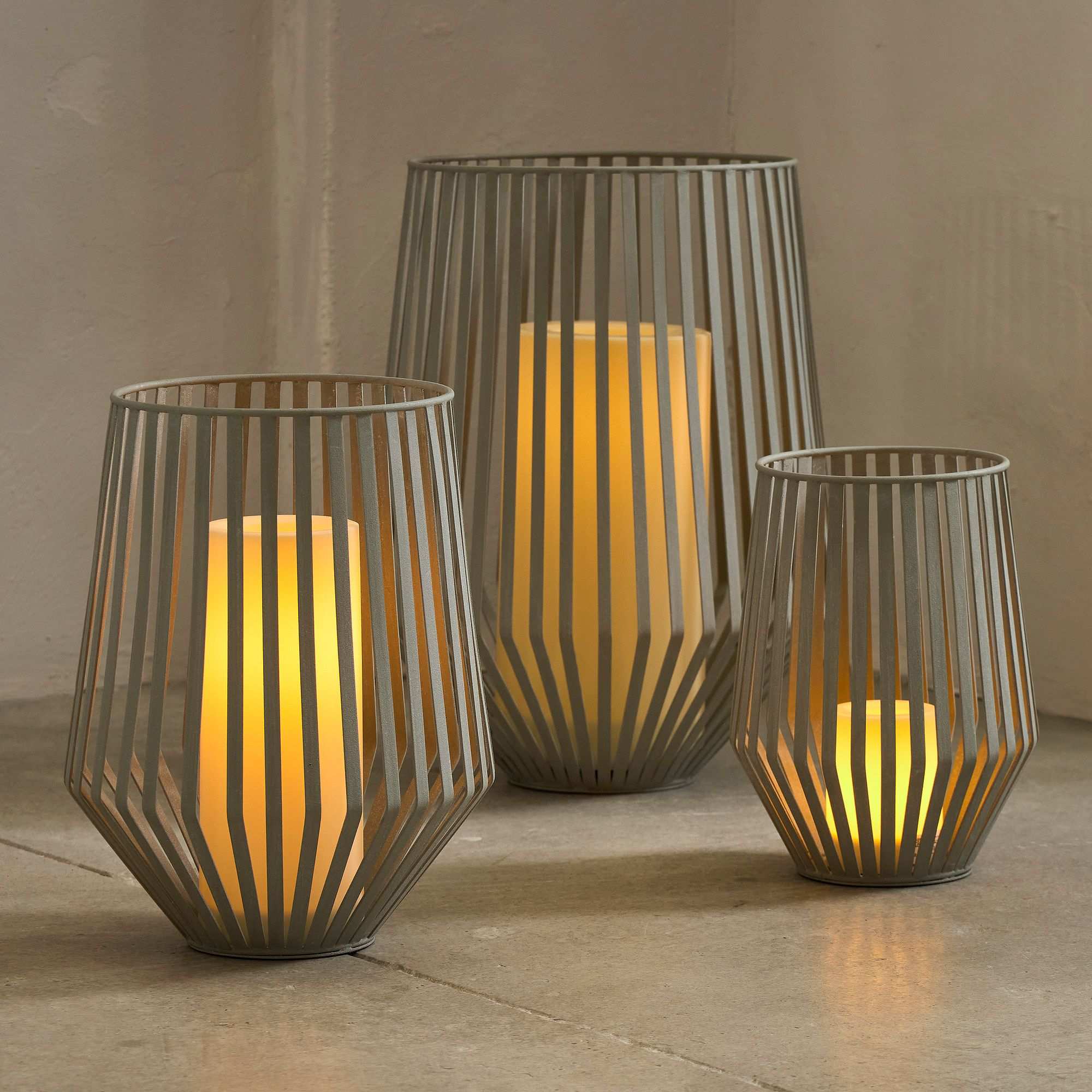 Ira Wire Lanterns