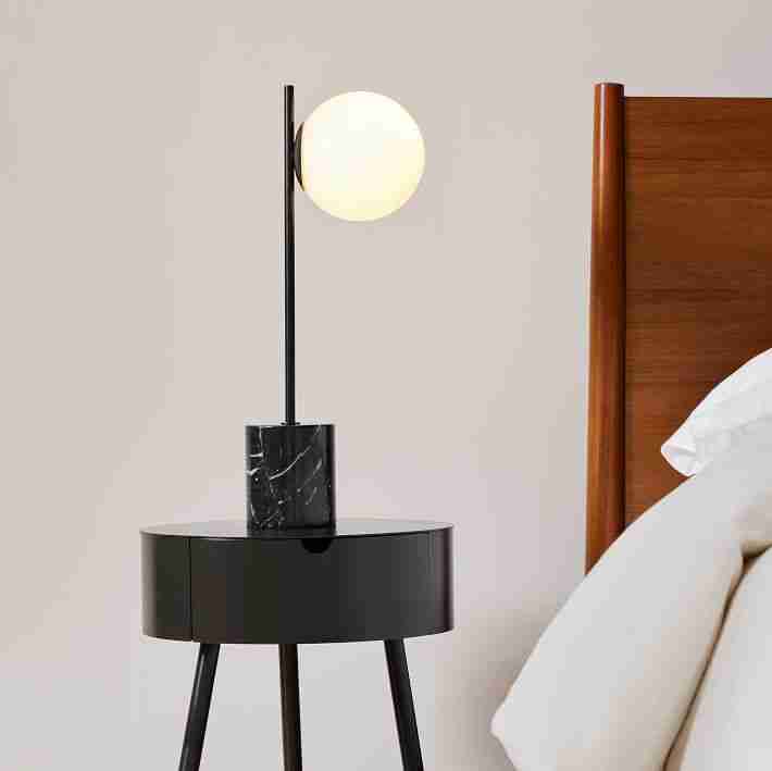 Sphere & Stem Table Lamp