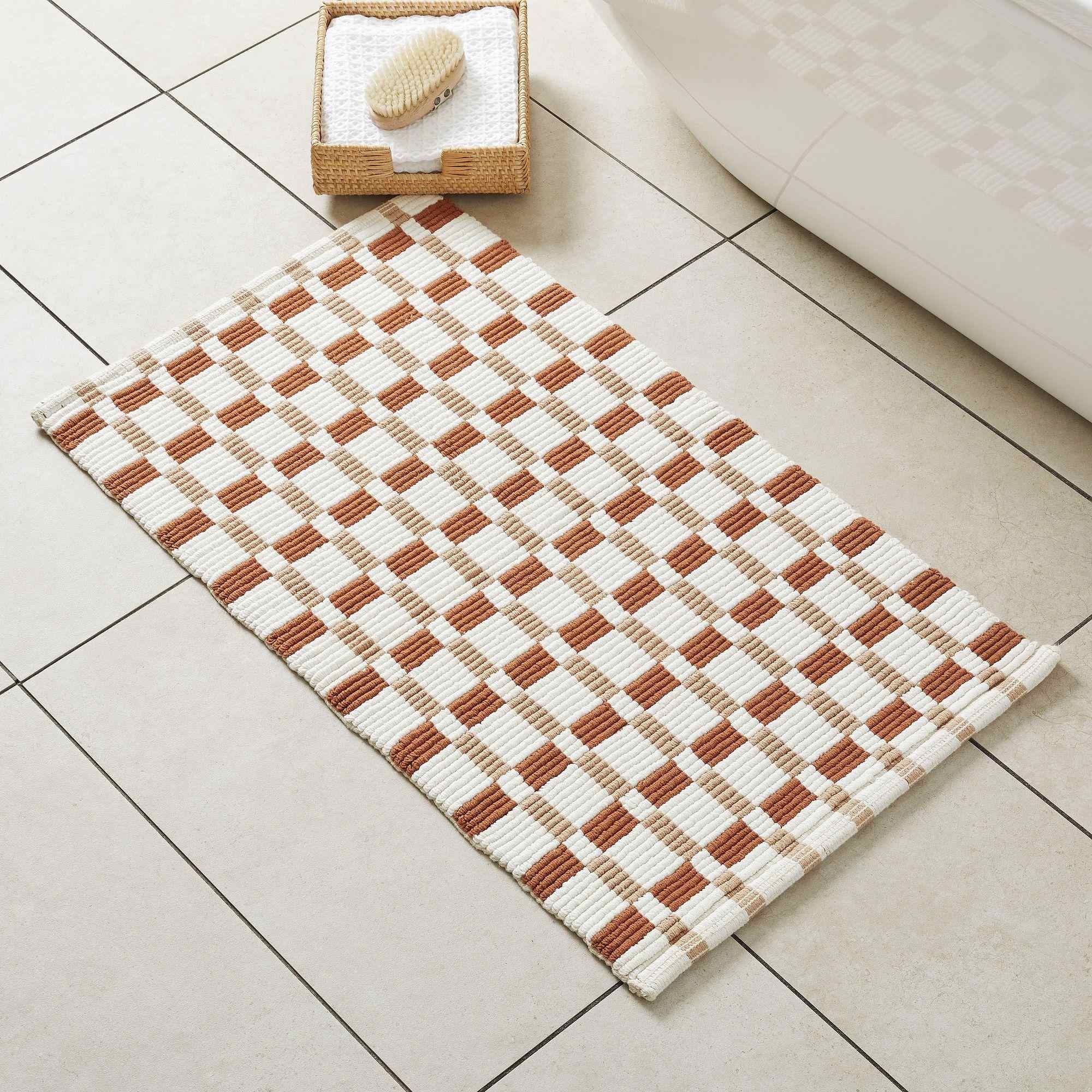 Square Ribbed Bath Mat