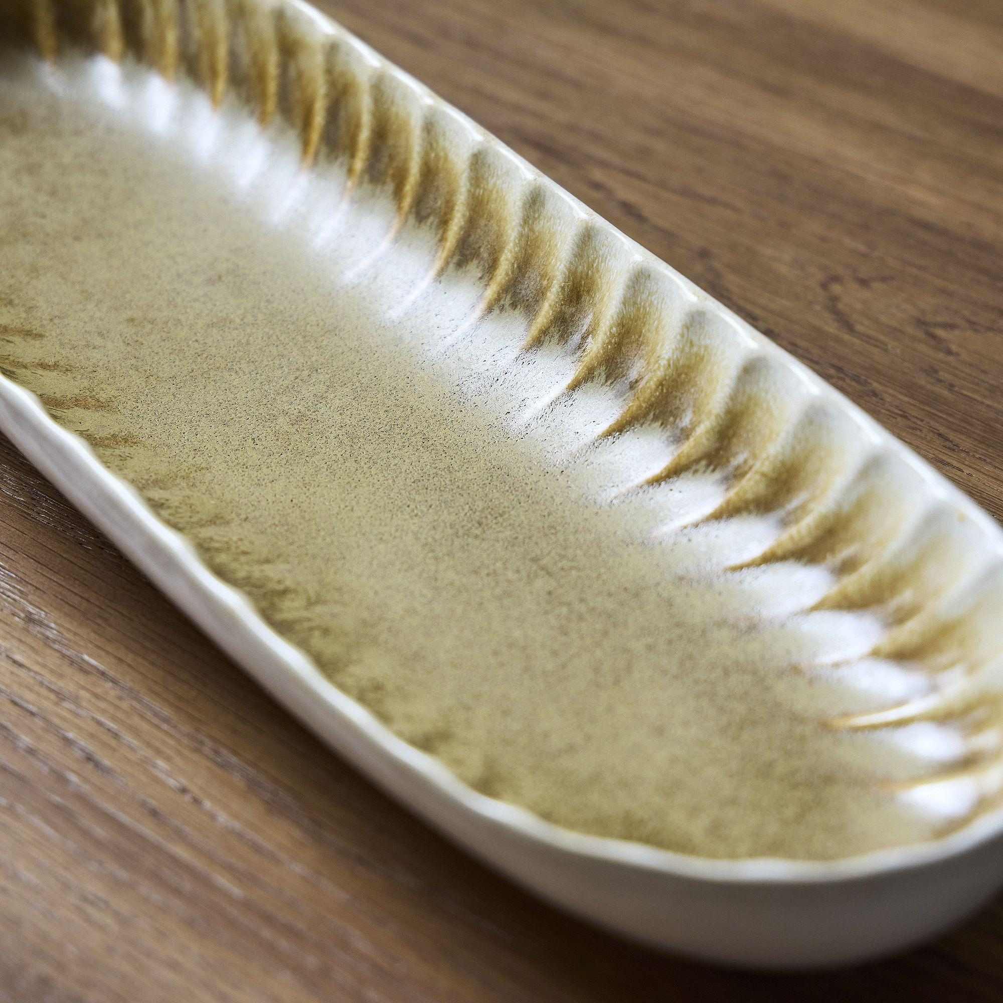 Suvi Stoneware Serving Trays