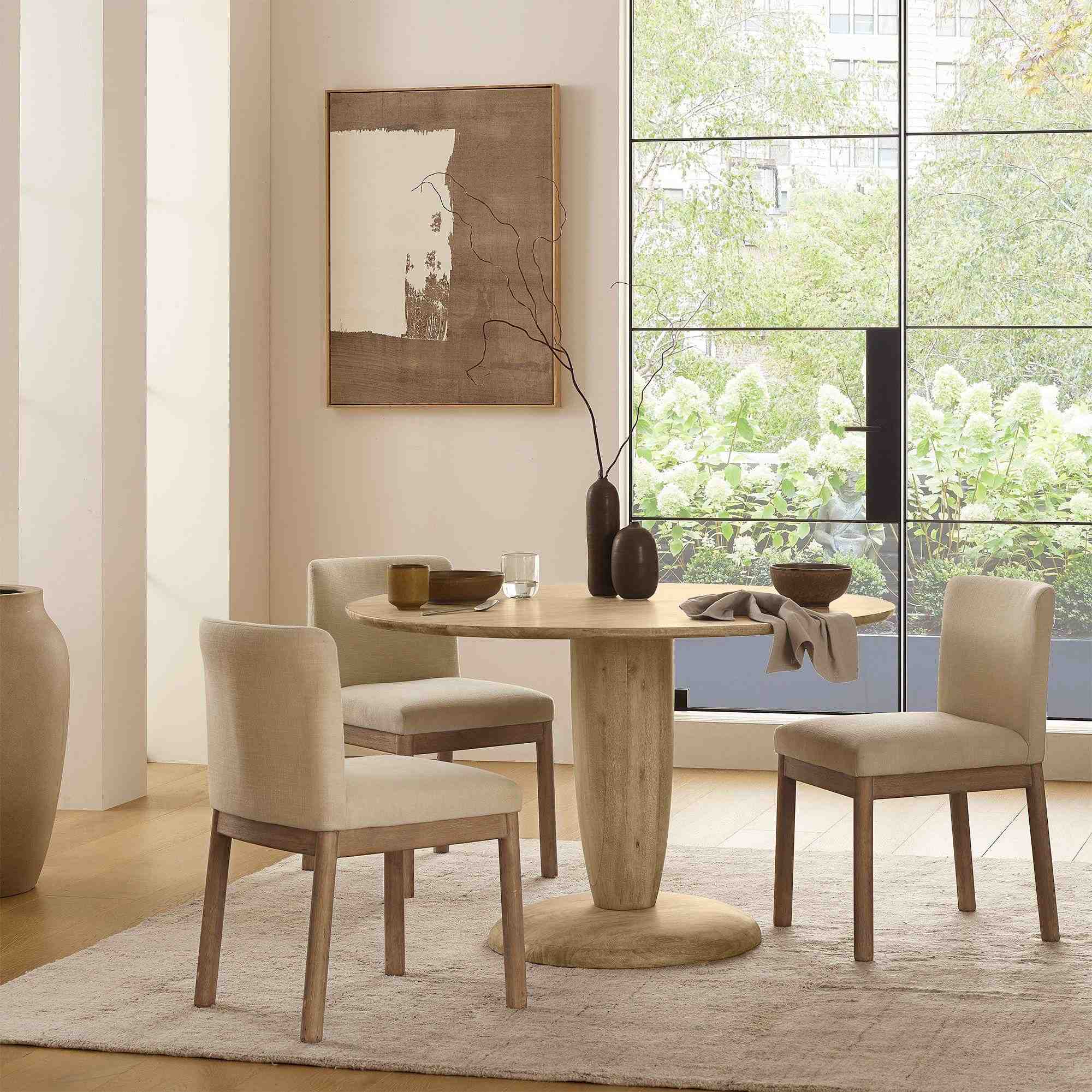Winona Round Pedestal Dining Table (48")
