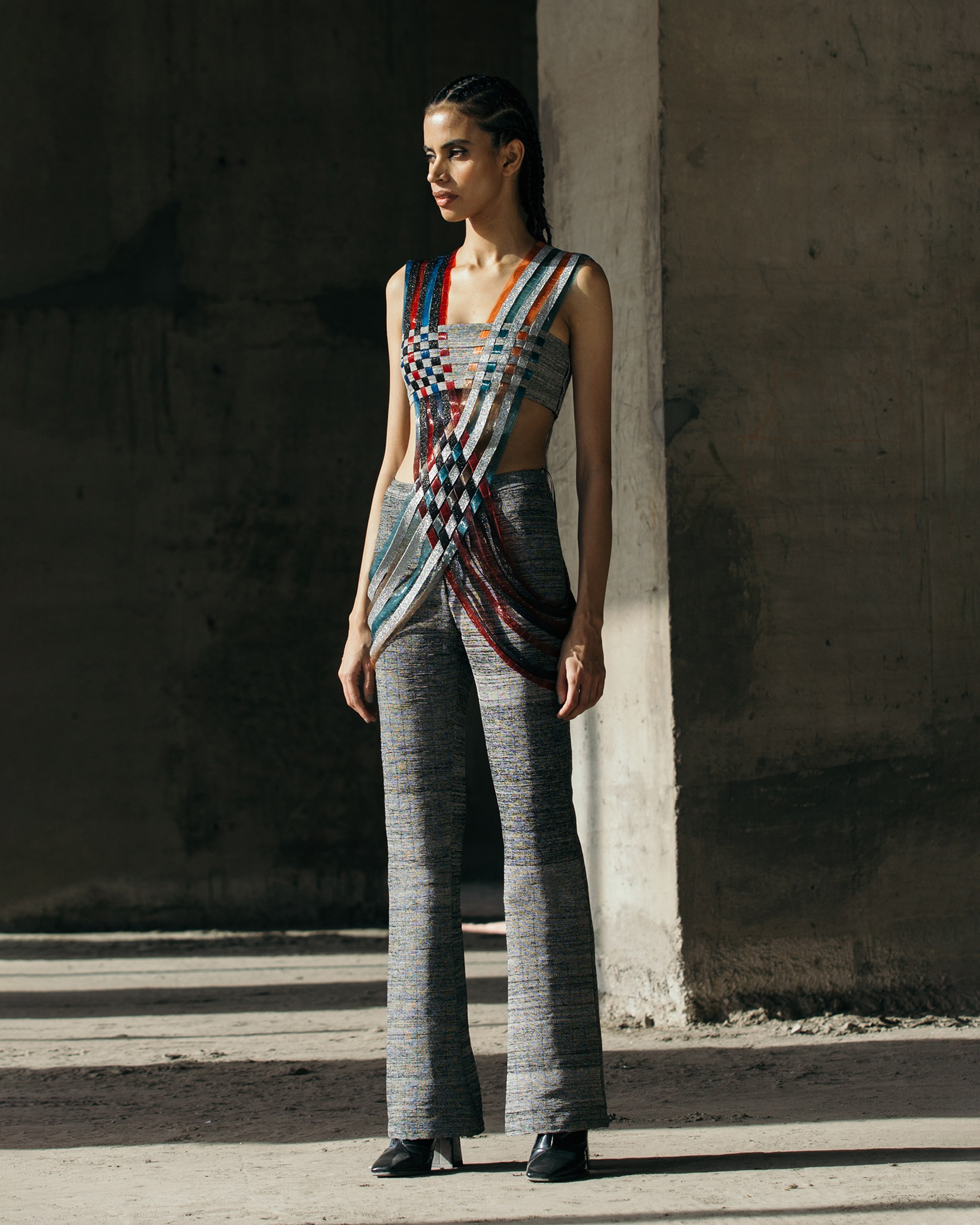 Multicolor Interwoven Glass And Lurex Topo