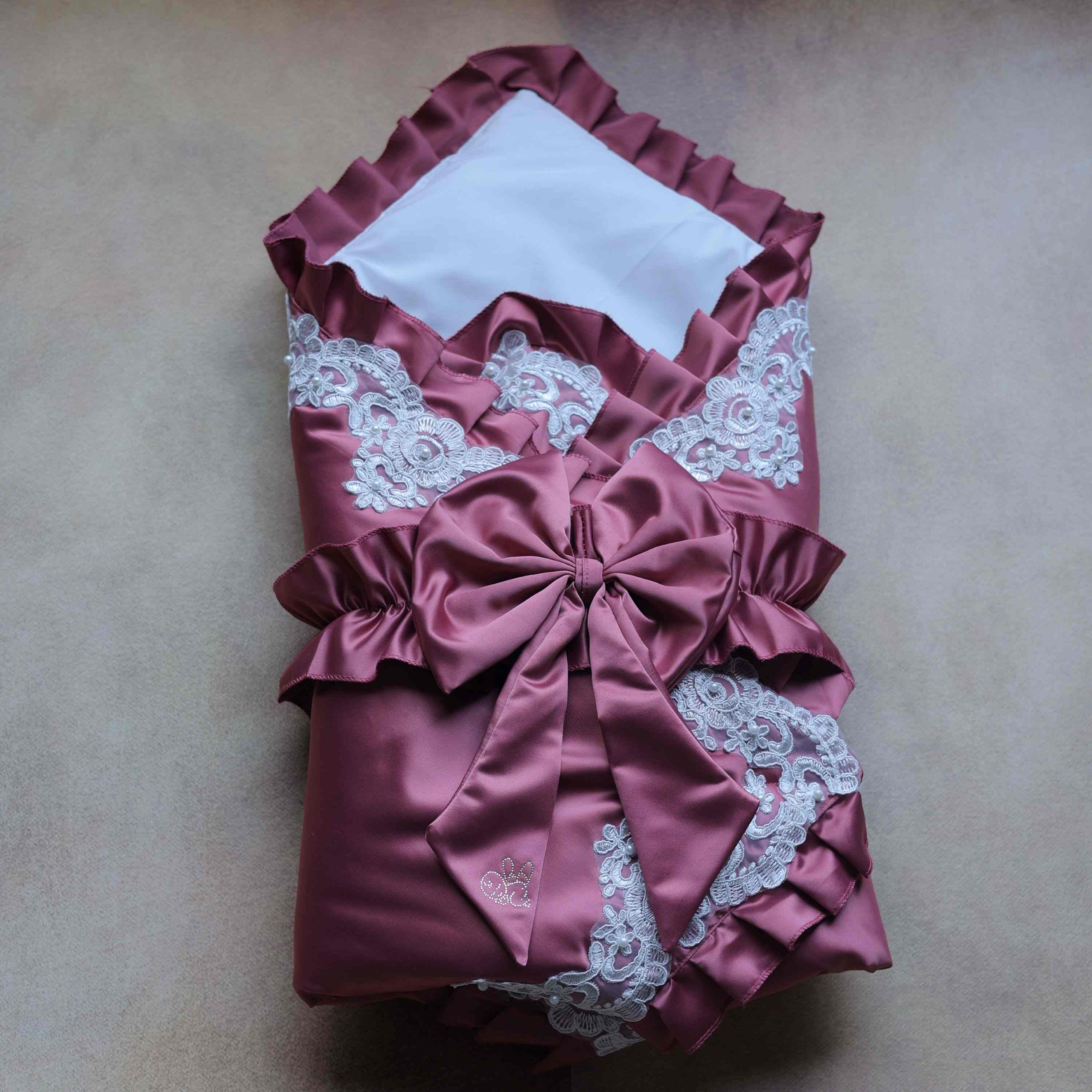 Rosebud Snuggle Baby Drape