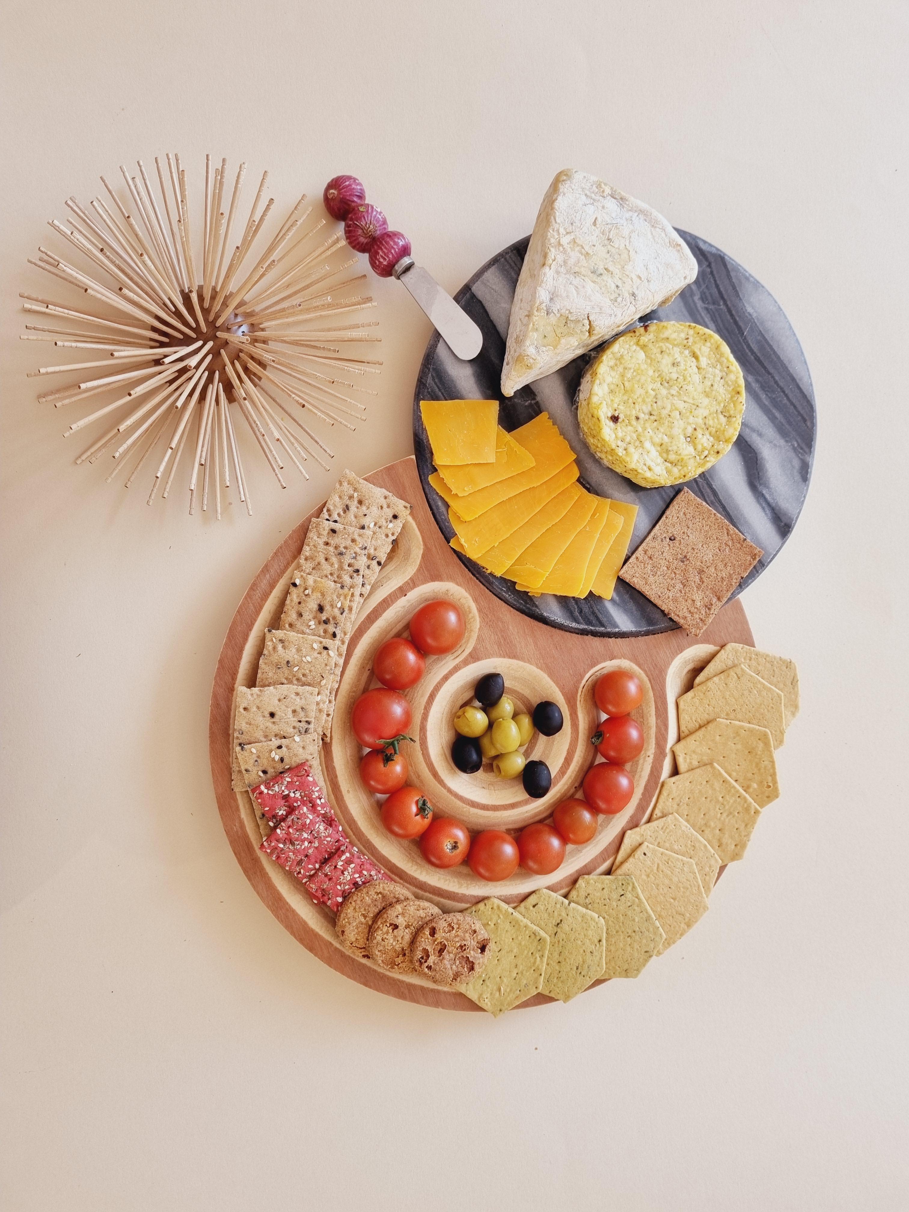Stemma Ridged Platter