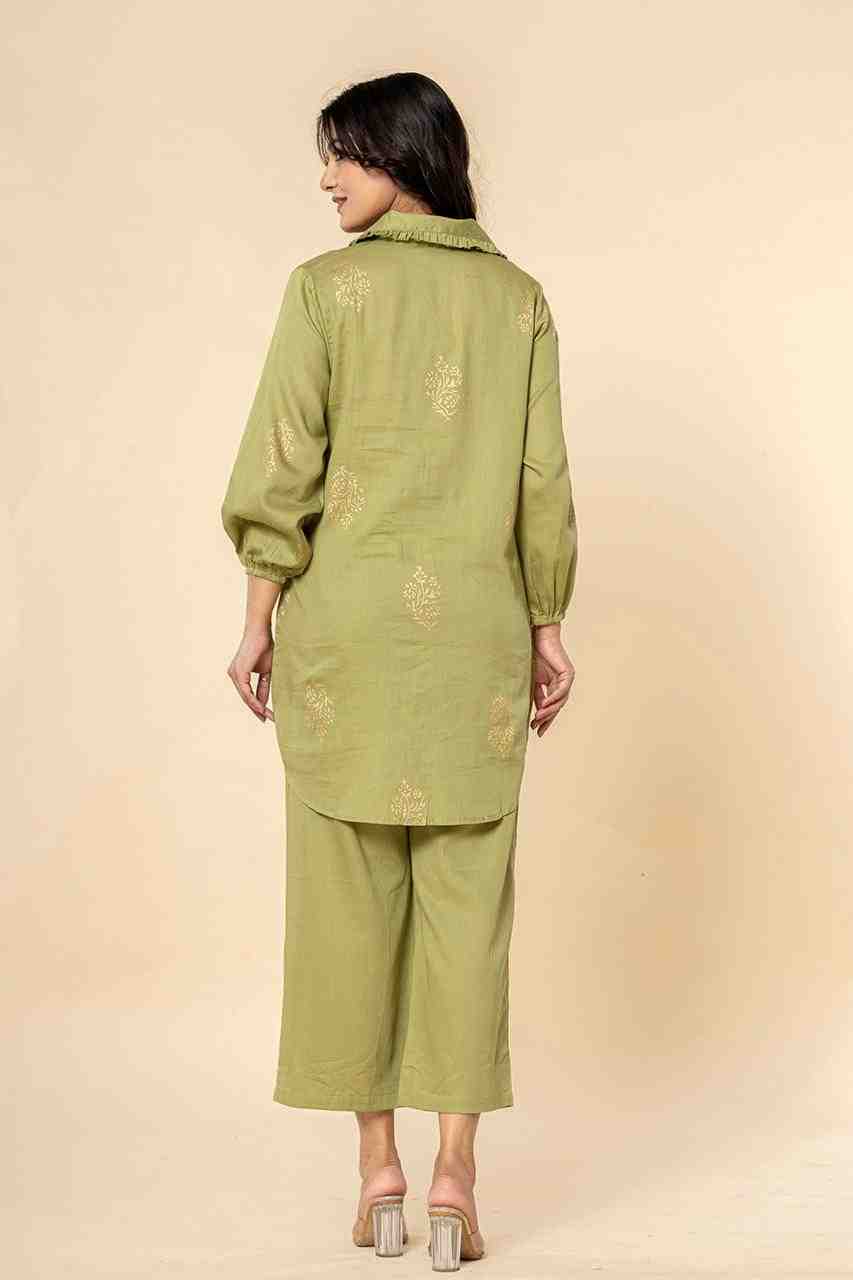 Naksh Green Cotton Satin Co-ordinated Set With Gold Print (Set of 2)