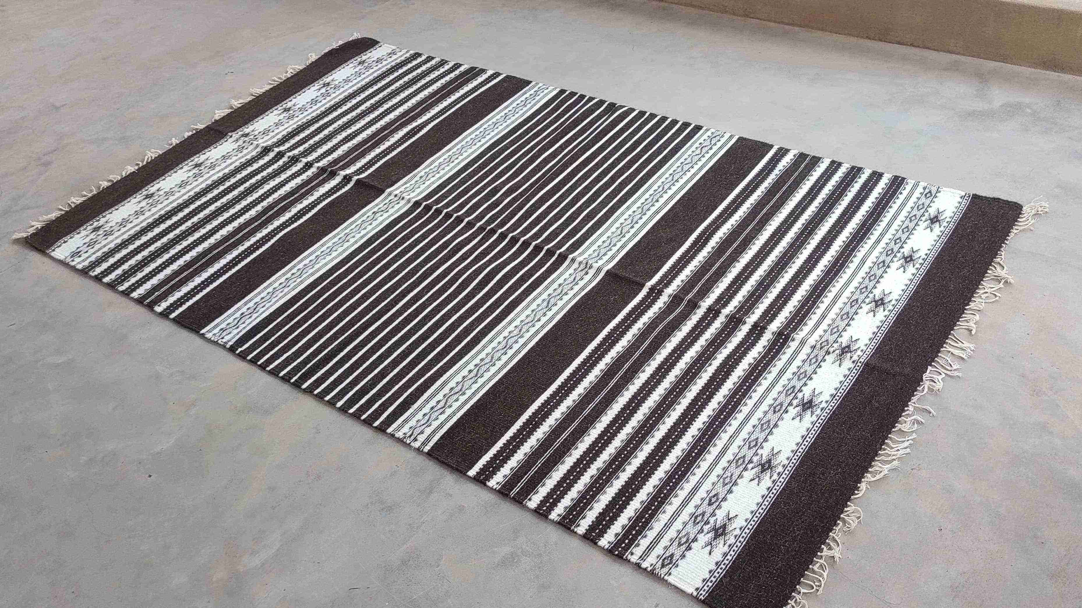 Bharwadi Carpet