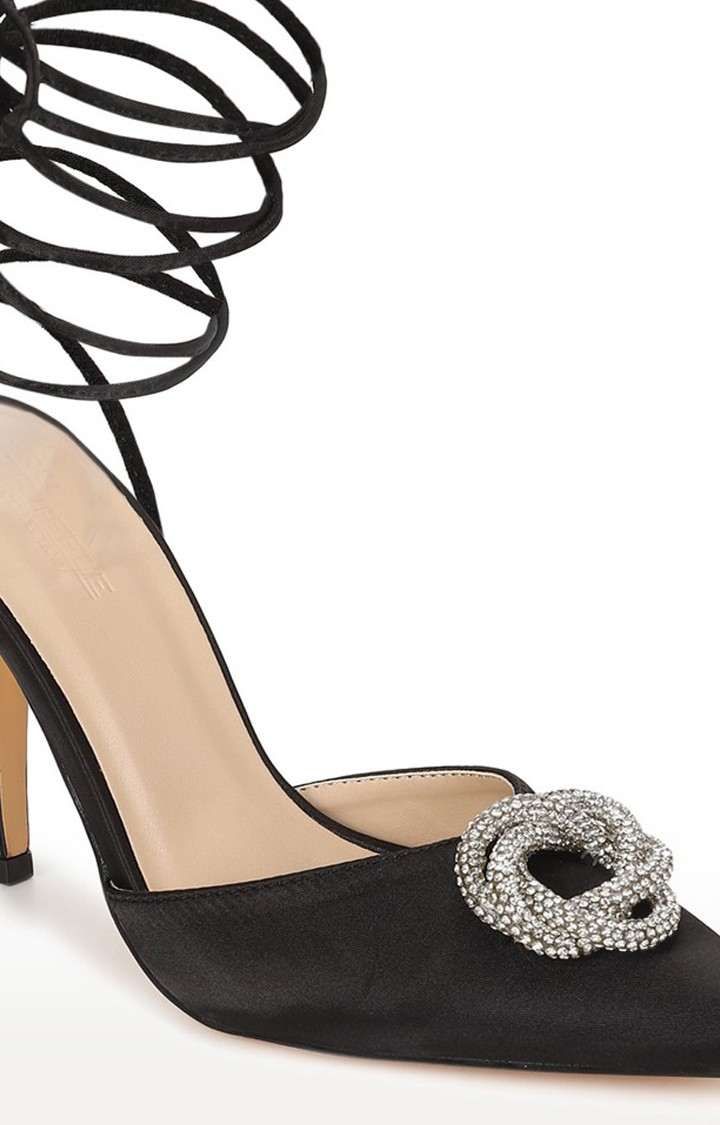 Women's Black Solid Lycra Sandals