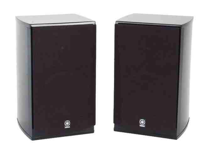 Yamaha NS-333 Bookshelf Speakers (Pair), 2-Way Hi-Fi Audio, Piano Black 2